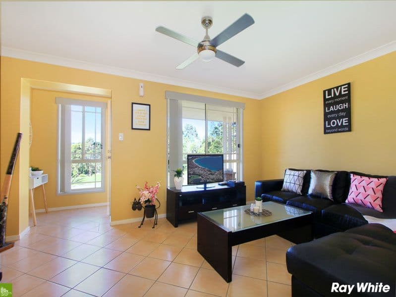 49 Campaspe Circuit, Albion Park - Thumbnail 3