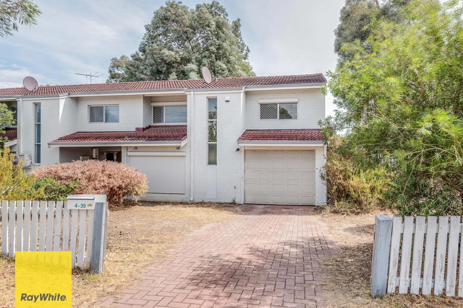 35 Burbridge Avenue, Koondoola WA 6064, Koondoola - Image 1