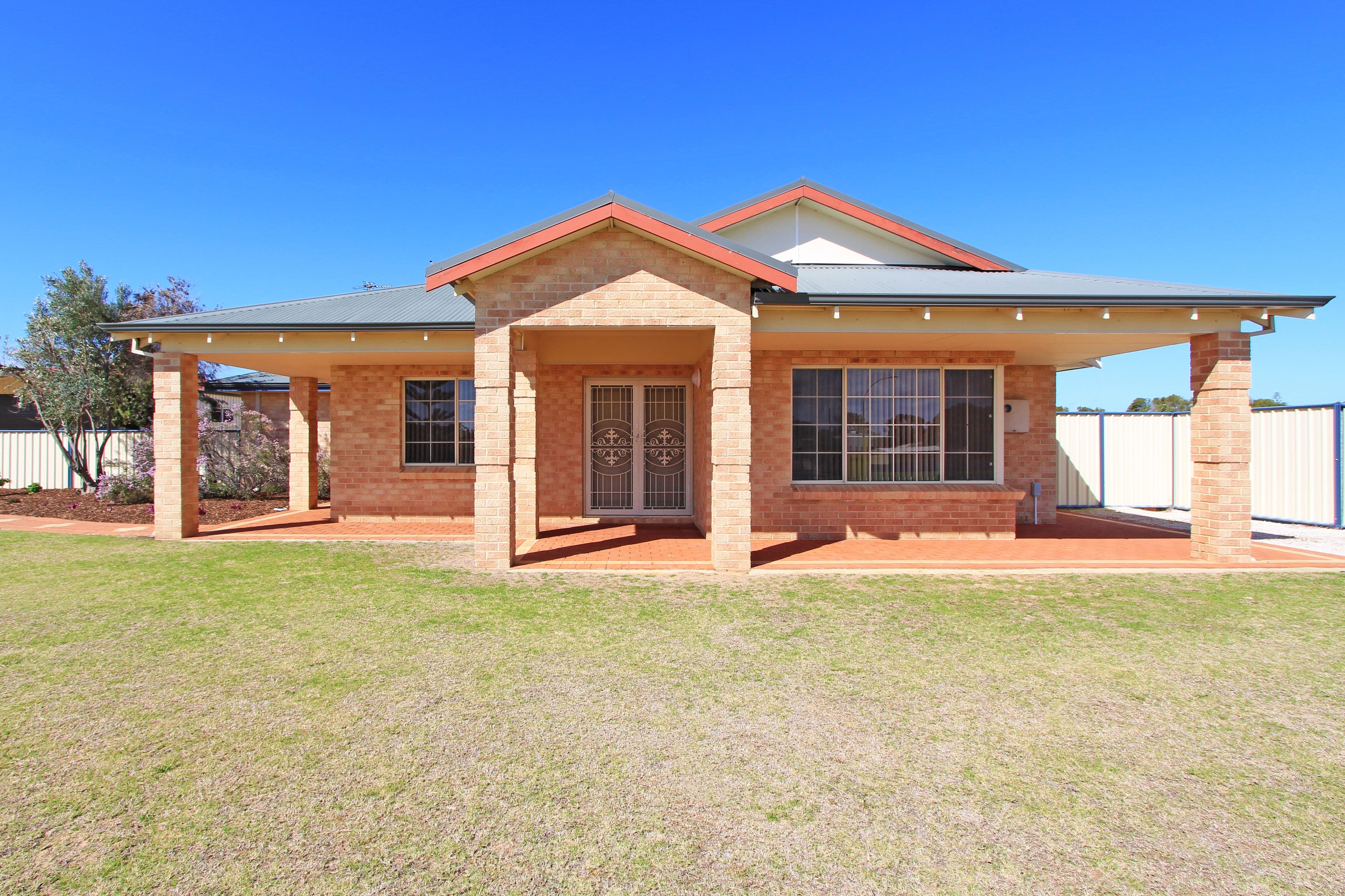 2 Mallee Close, Jurien Bay WA 6516, Jurien Bay - Image 1