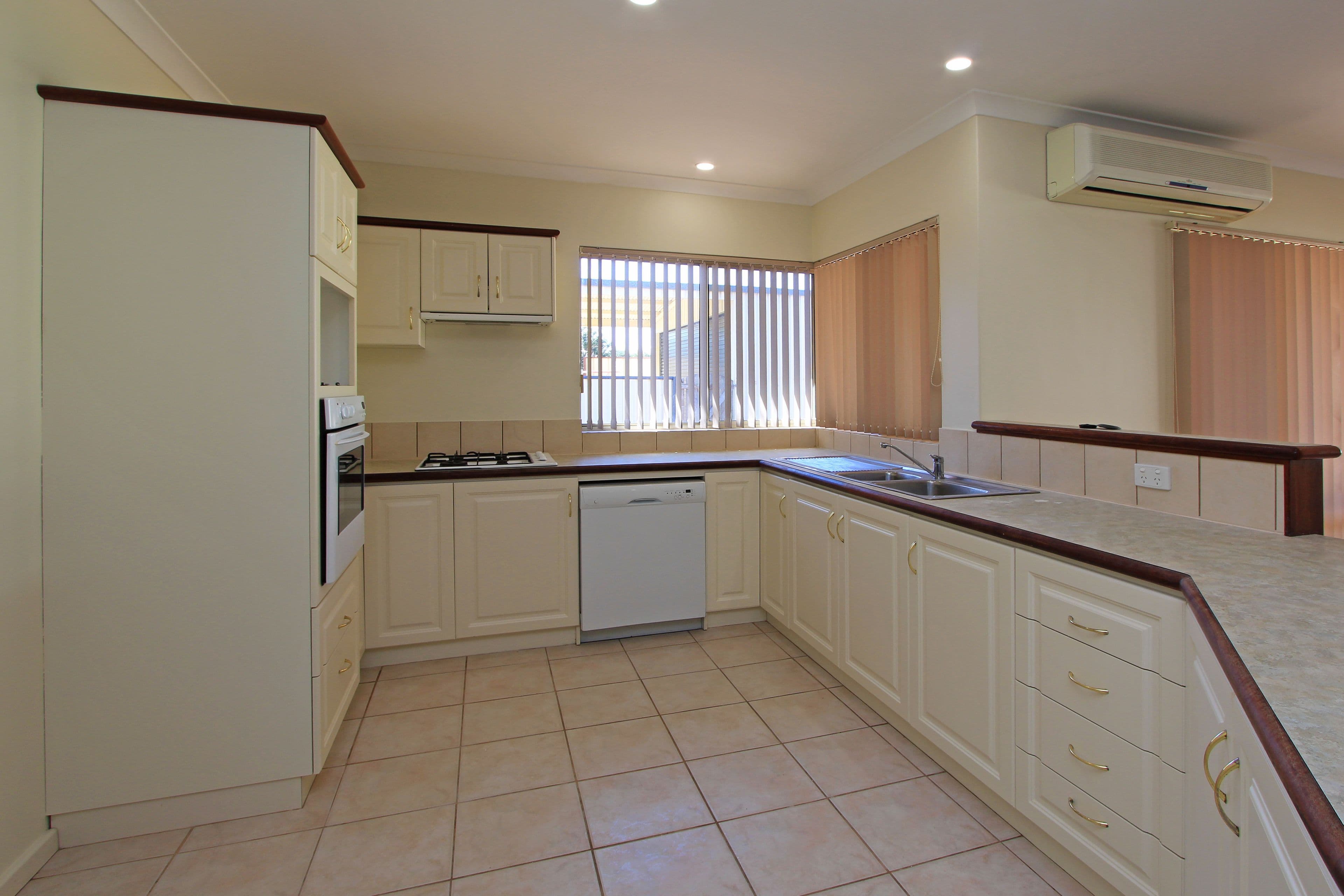 2 Mallee Close, Jurien Bay WA 6516, Jurien Bay - Thumbnail 8