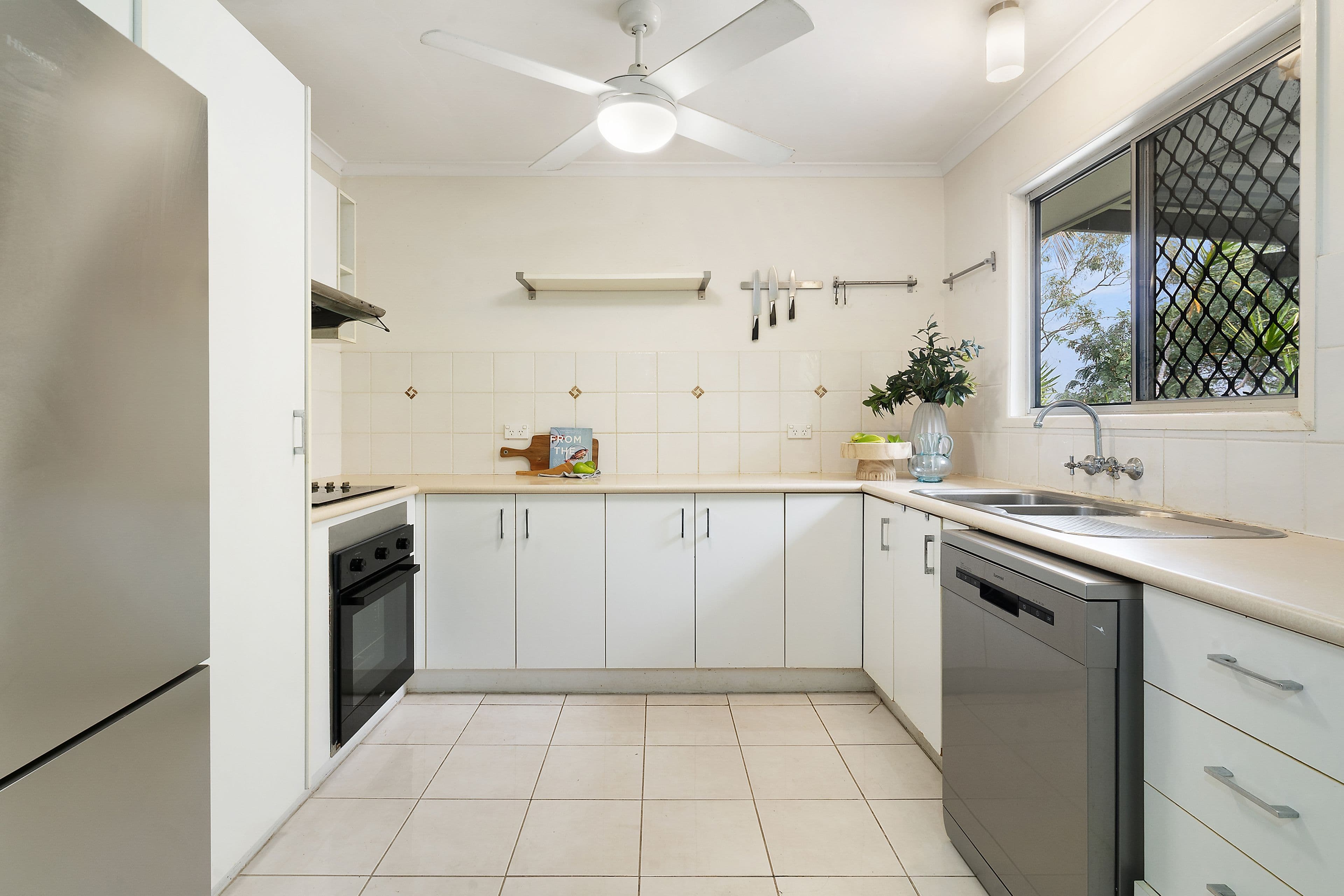 29 Balfour Street, Ferny Hills QLD 4055, Ferny Hills - Thumbnail 3