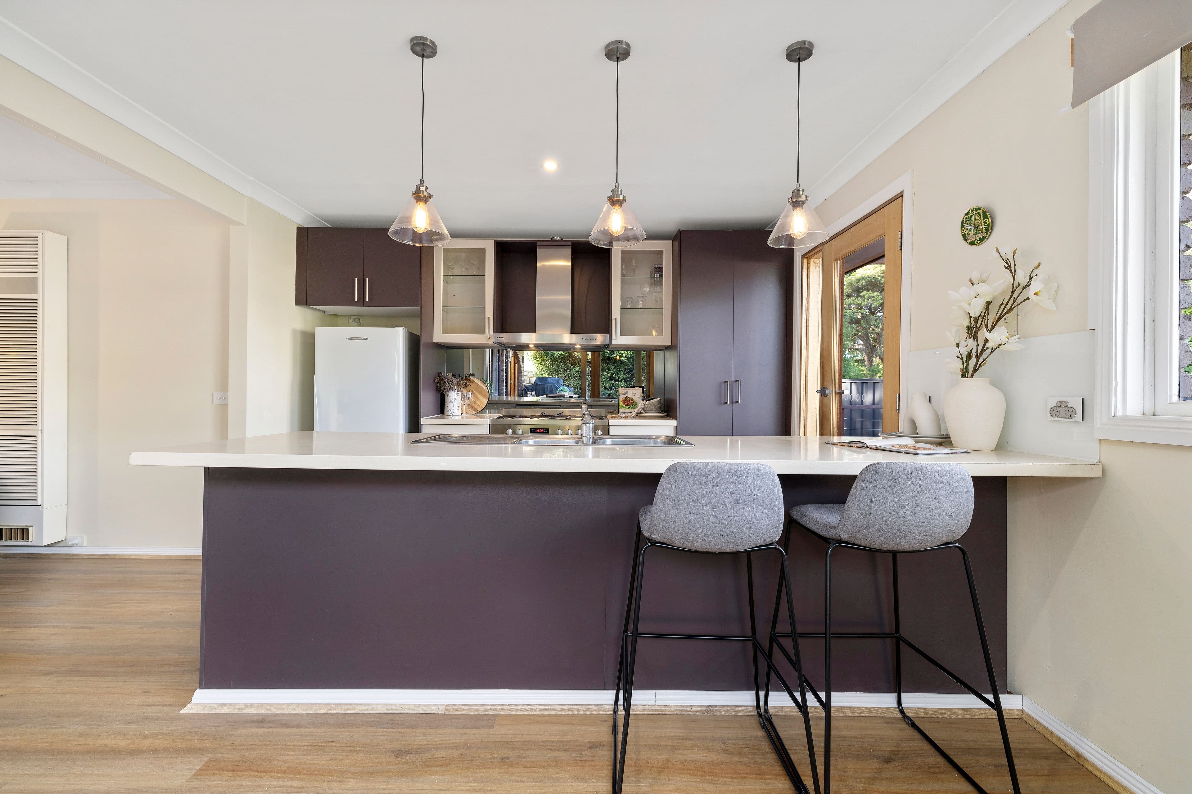 17 Chichester Square, Wantirna VIC 3152, Wantirna - Thumbnail 2