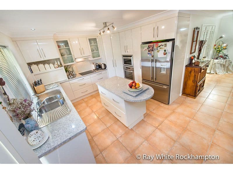 66 West Street, Gracemere QLD 4702, Gracemere - Thumbnail 4