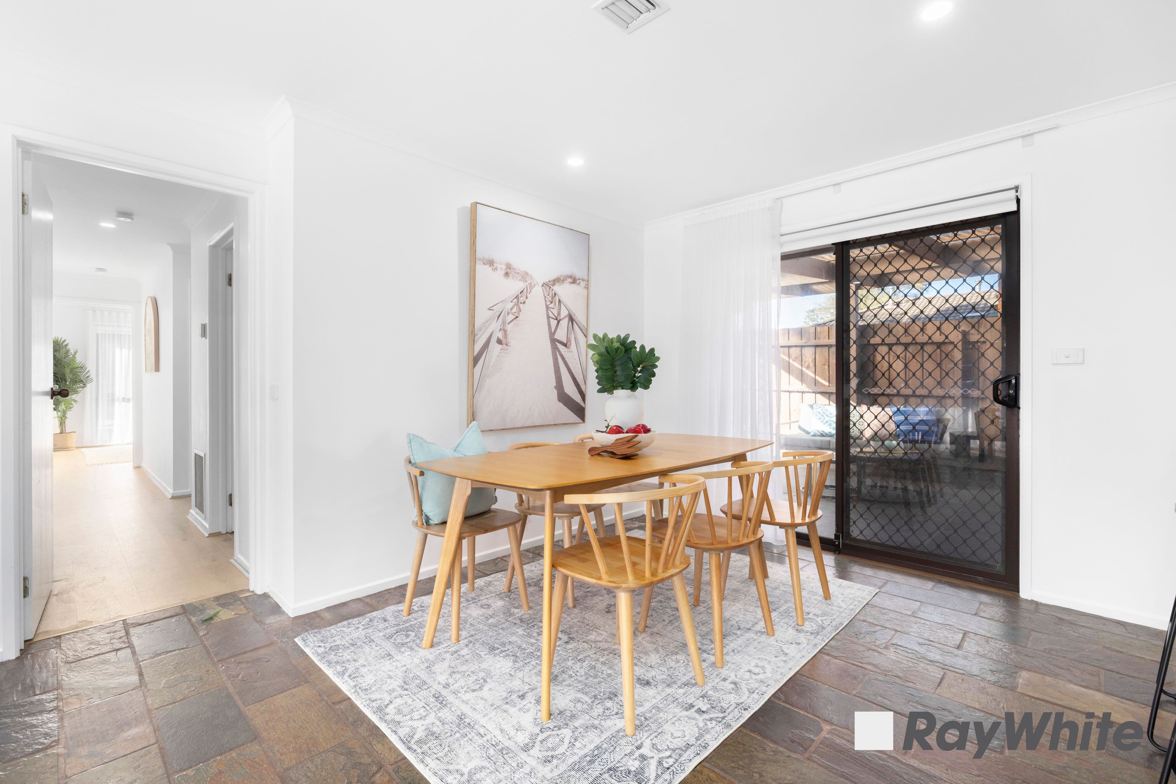 60 Fleetwood Drive, Narre Warren VIC 3805, Narre Warren - Thumbnail 4