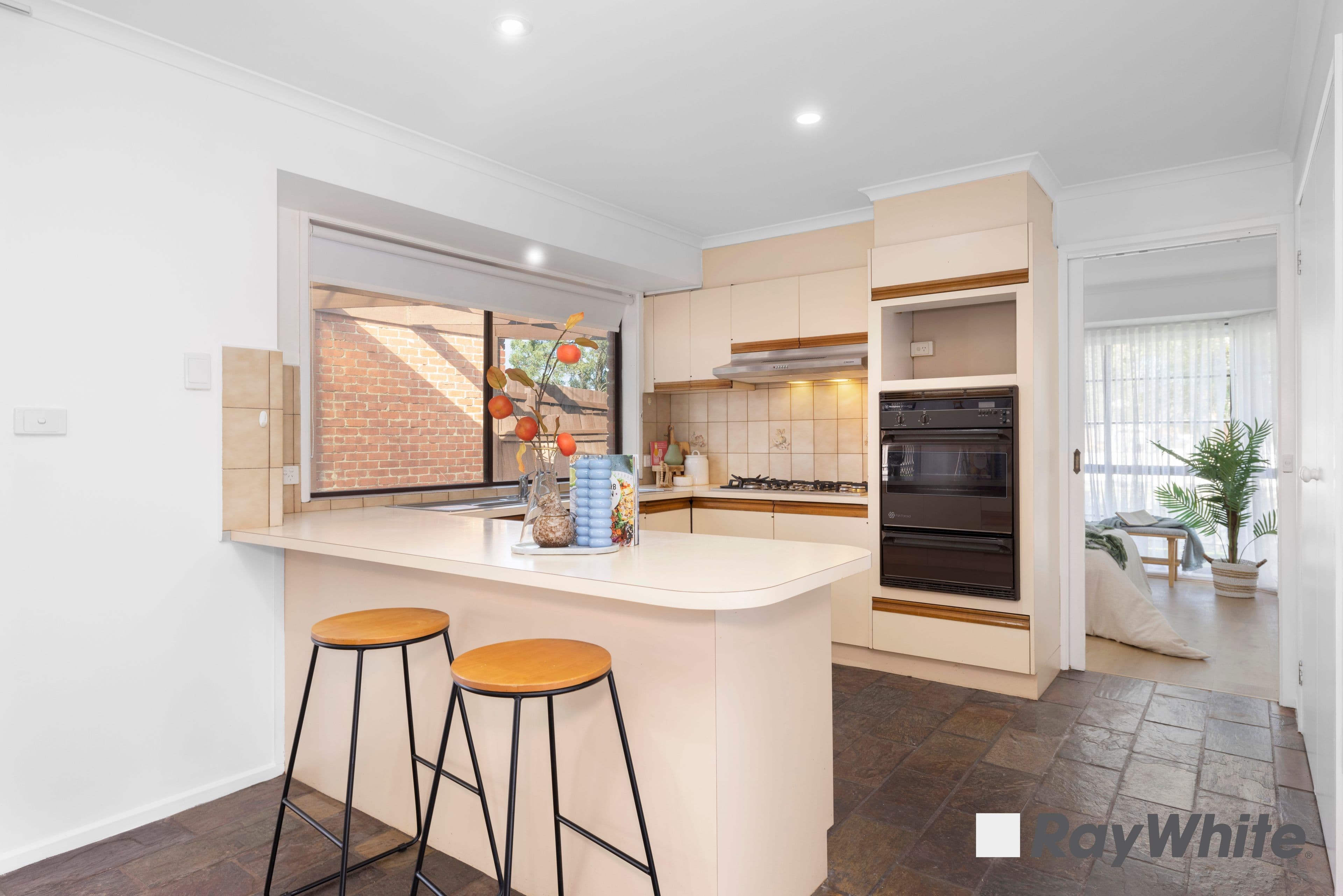 60 Fleetwood Drive, Narre Warren VIC 3805, Narre Warren - Thumbnail 5