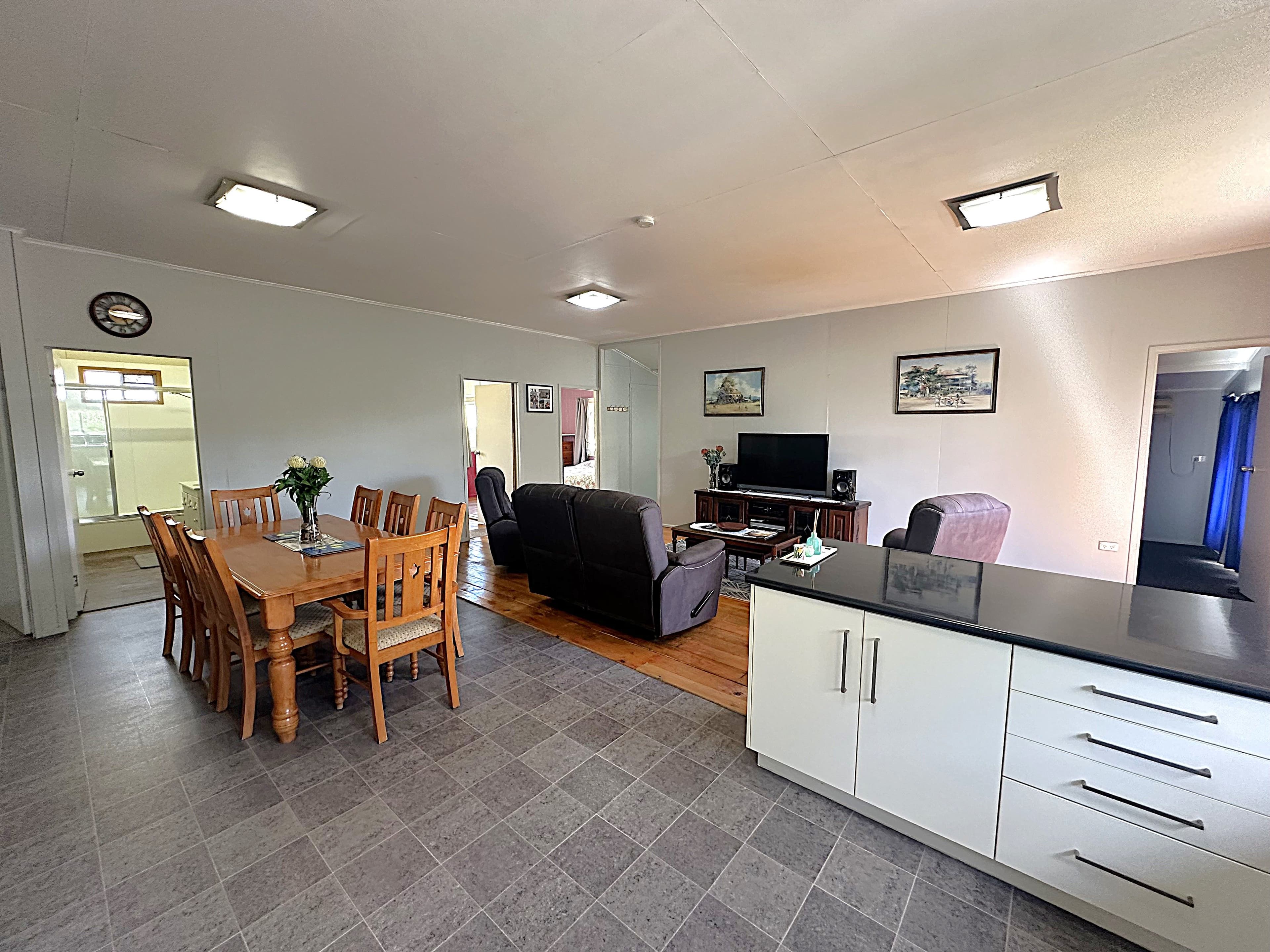 39 Galah Street, Longreach QLD 4730, Longreach - Thumbnail 3