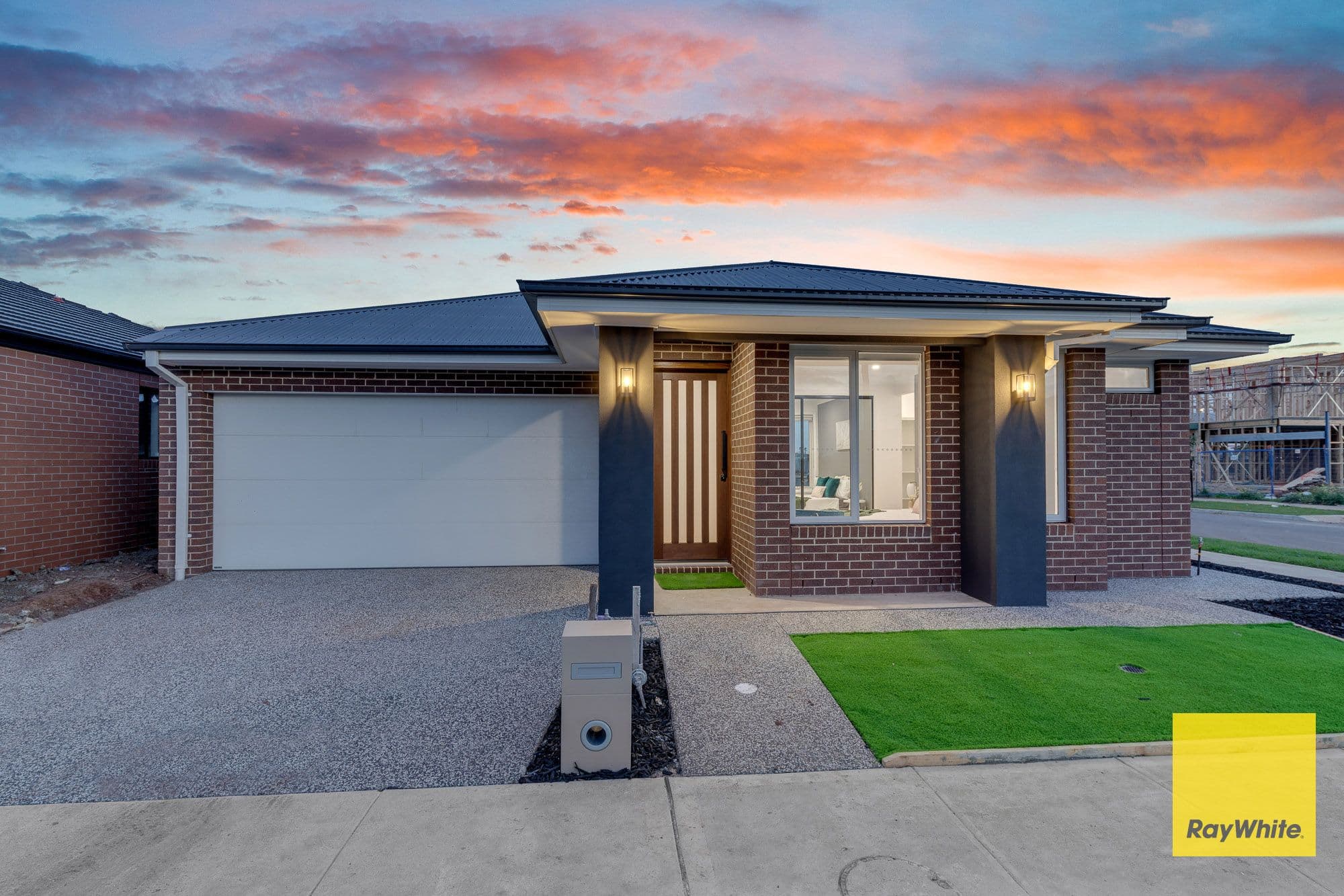 2 Ostic Way, Tarneit VIC 3029, Tarneit - Thumbnail 2