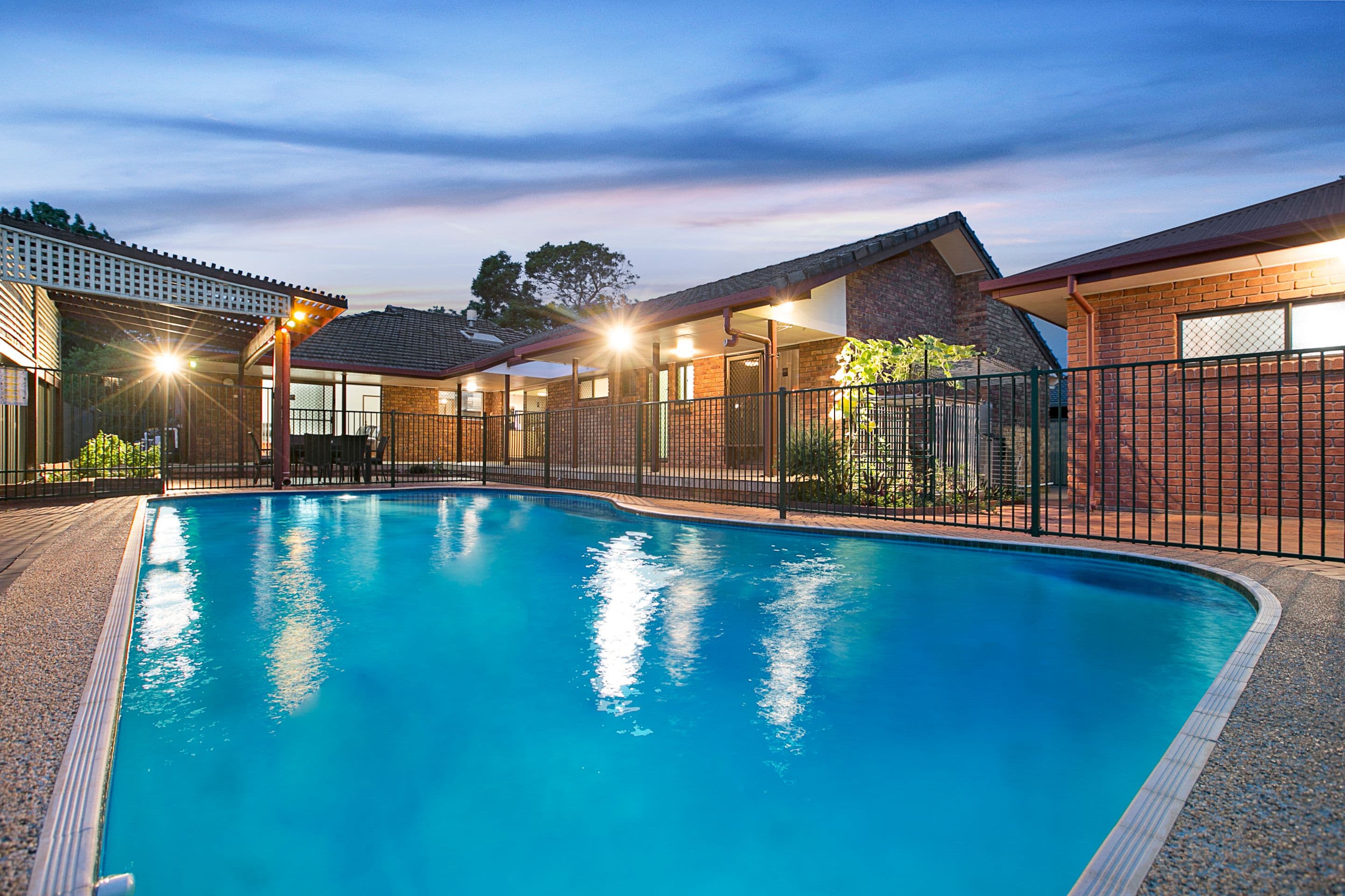 41 Faringdon Street, Robertson QLD 4109, Robertson - Thumbnail 2