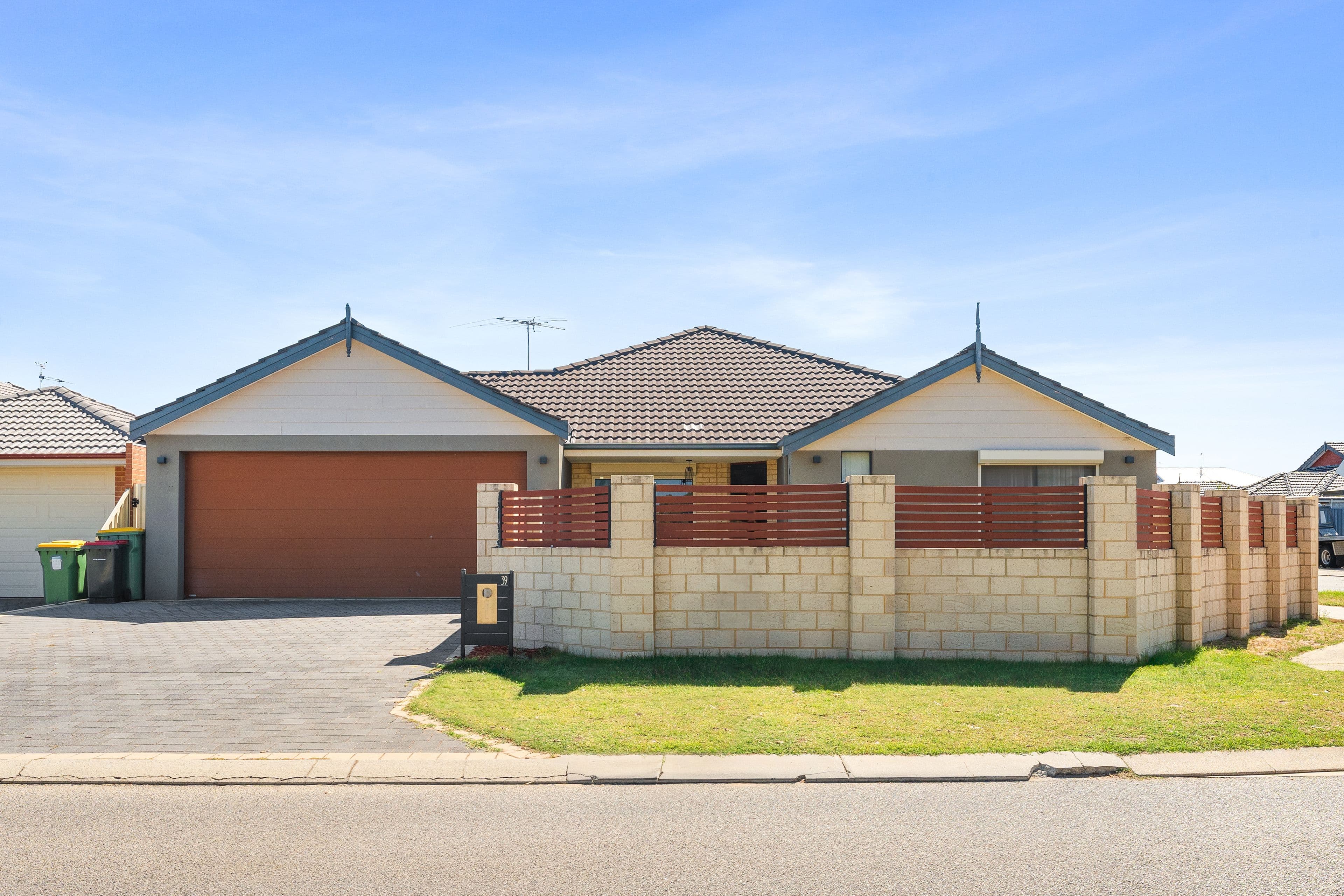 39 Pamplona Boulevard, Port Kennedy WA 6172, Port Kennedy - Image 1