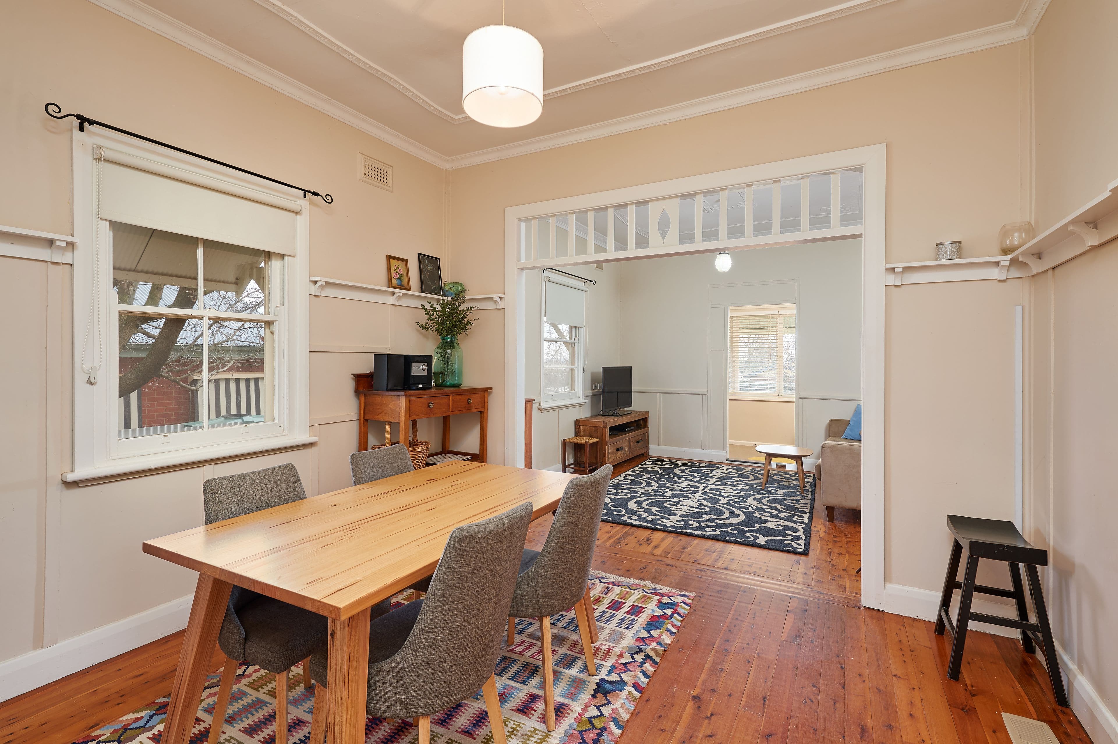 18 Hill Street, Turvey Park - Thumbnail 2