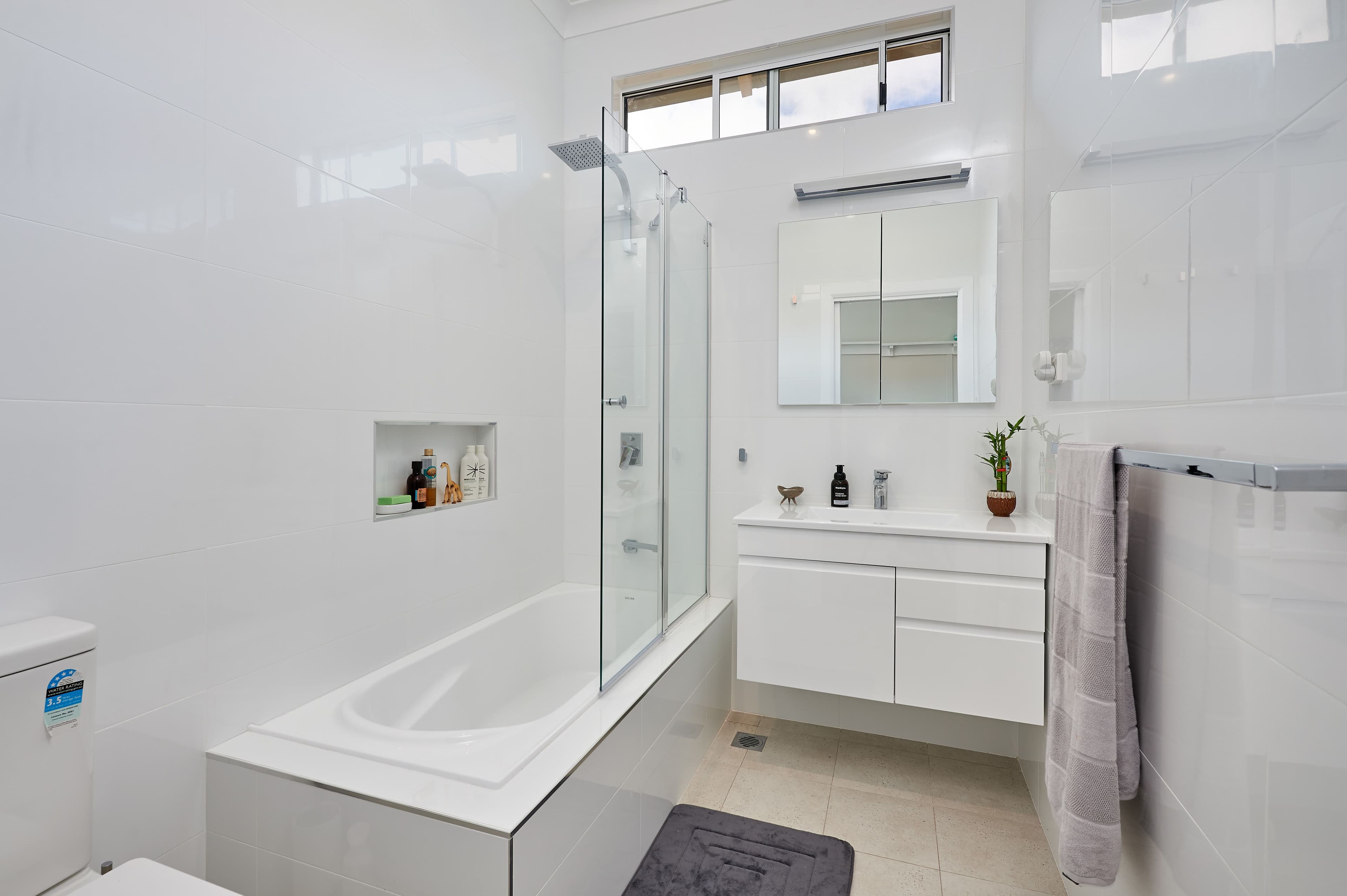 18 Hill Street, Turvey Park - Thumbnail 6