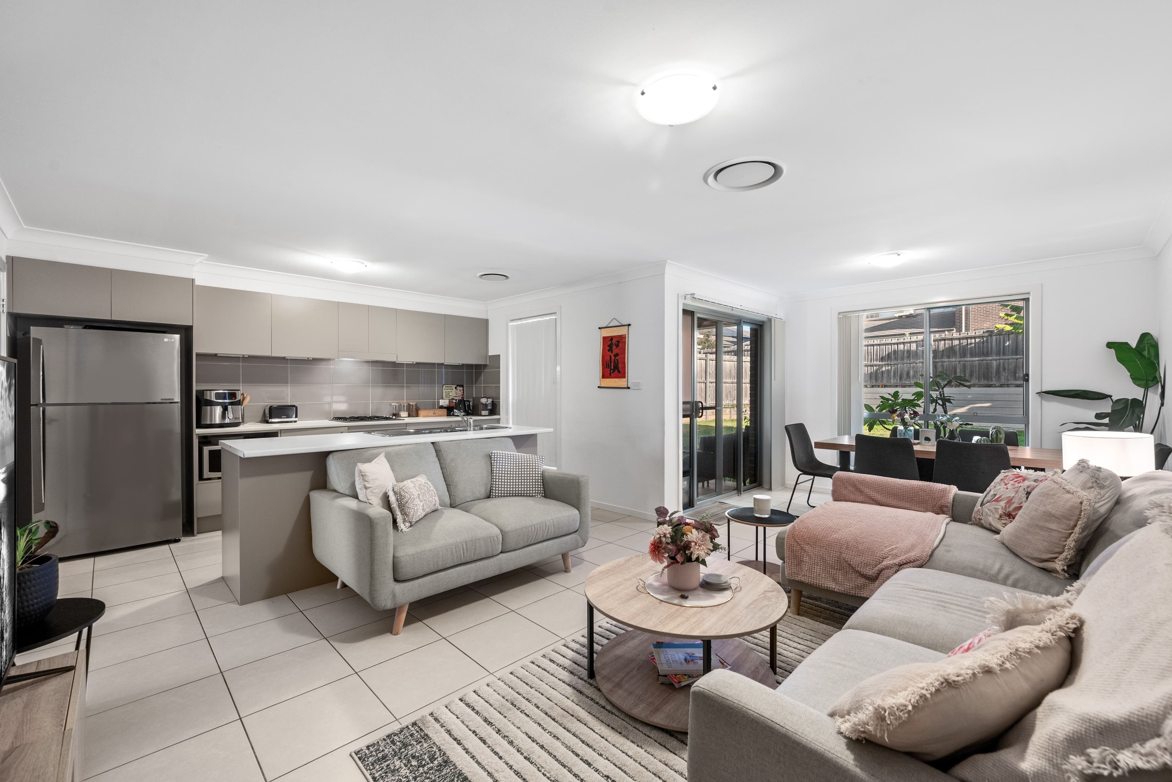 117 Ingleburn Gardens Drive, BARDIA NSW 2565, Bardia - Thumbnail 4
