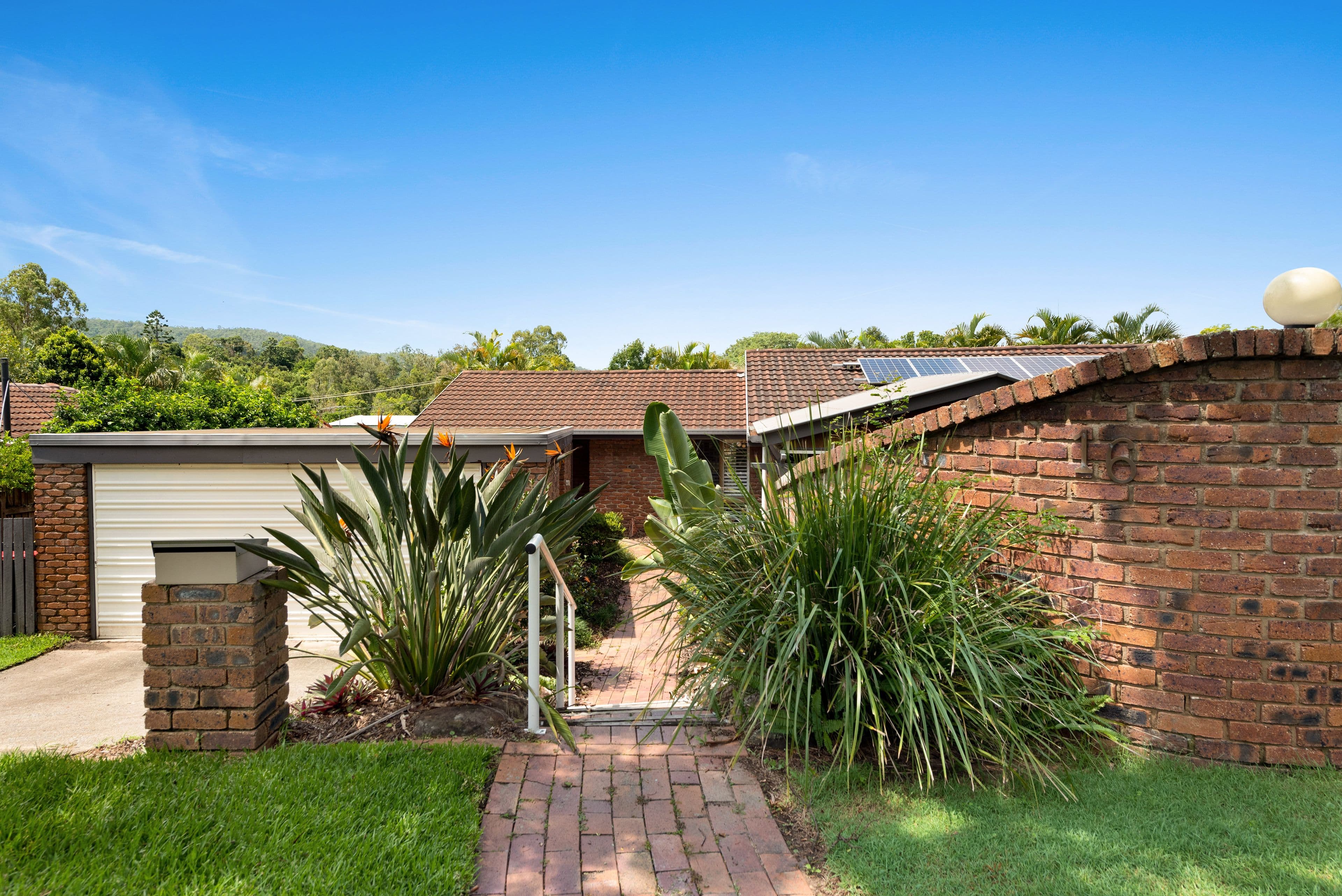 16 Shaldon Street, The Gap QLD 4061, The Gap - Thumbnail 2