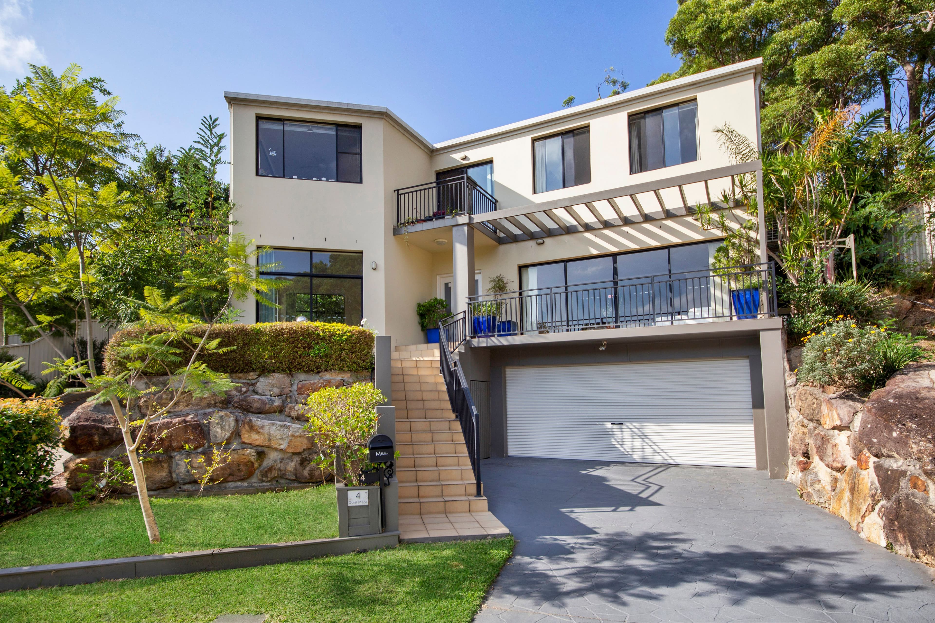 4 Quist Place, Menai - Image 1