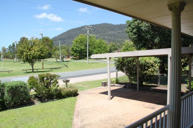 25  Castle Street, LAURIETON NSW 2443, Laurieton - Thumbnail 4