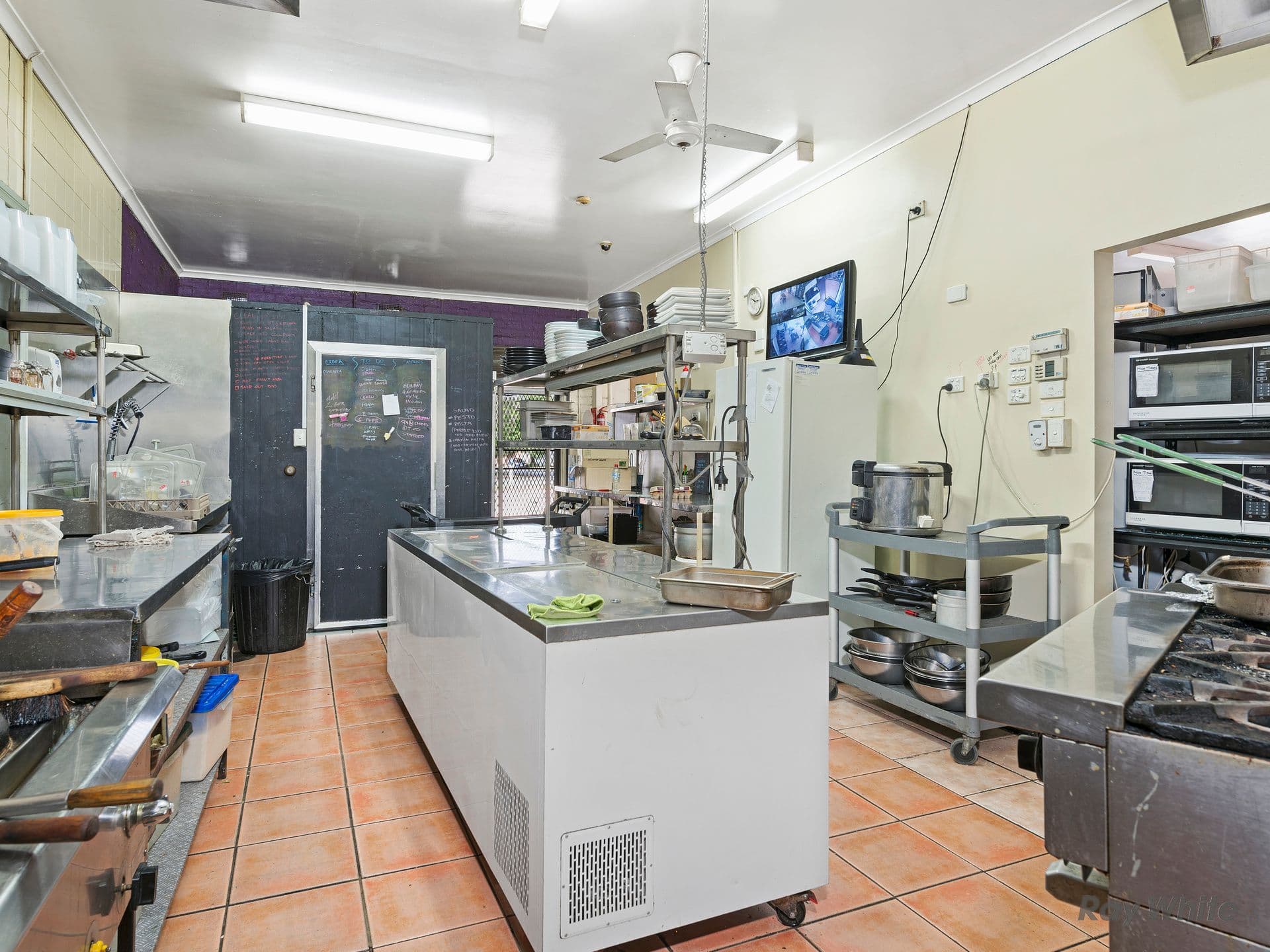 168 Bridge Street East, Benalla VIC 3672, Benalla - Thumbnail 5