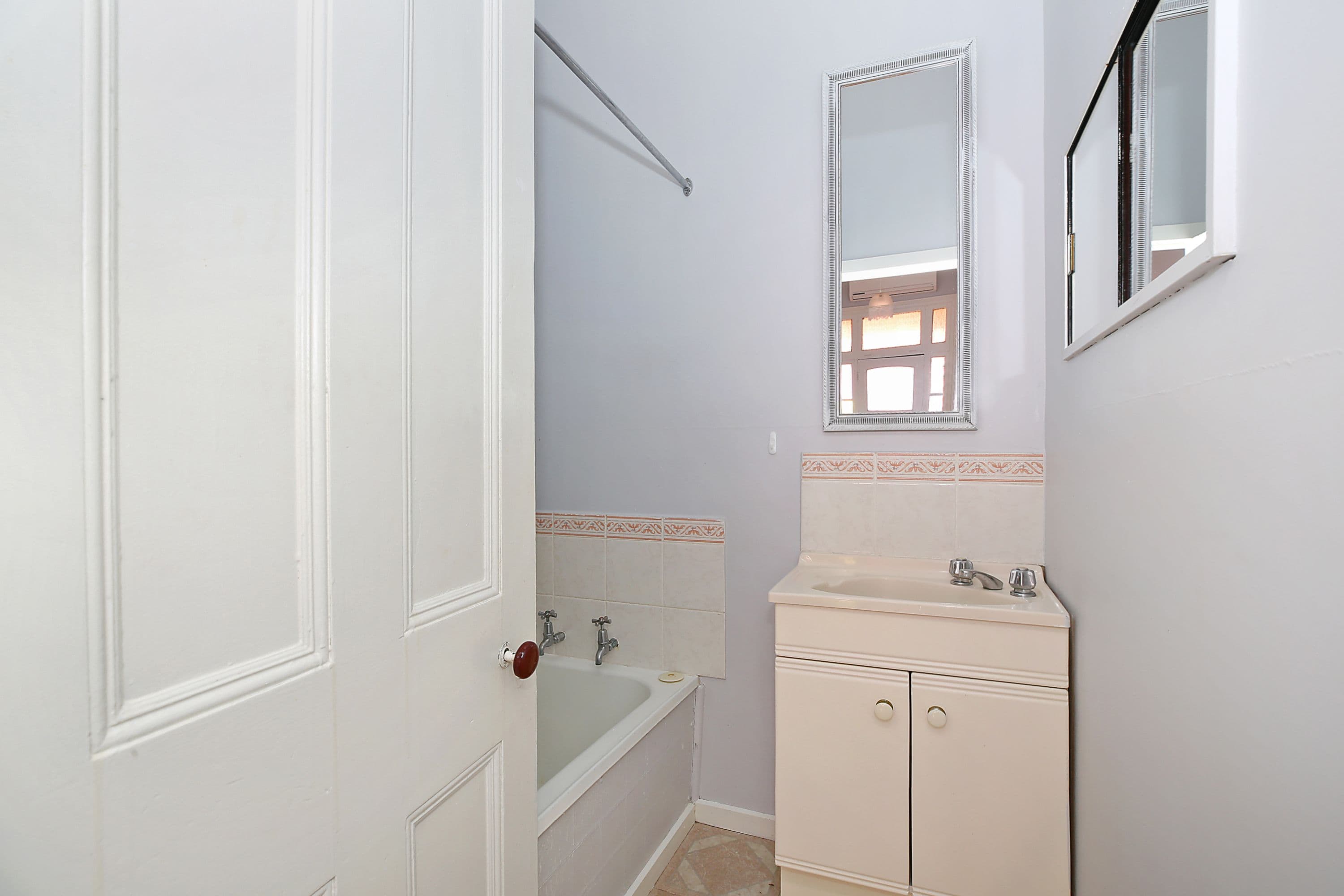 41 Bowen Street, Camperdown VIC 3260, Camperdown - Thumbnail 7