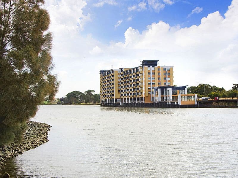 25 'Varsity Towers' Lake Orr Drive, ROBINA QLD 4226, Robina - Thumbnail 2