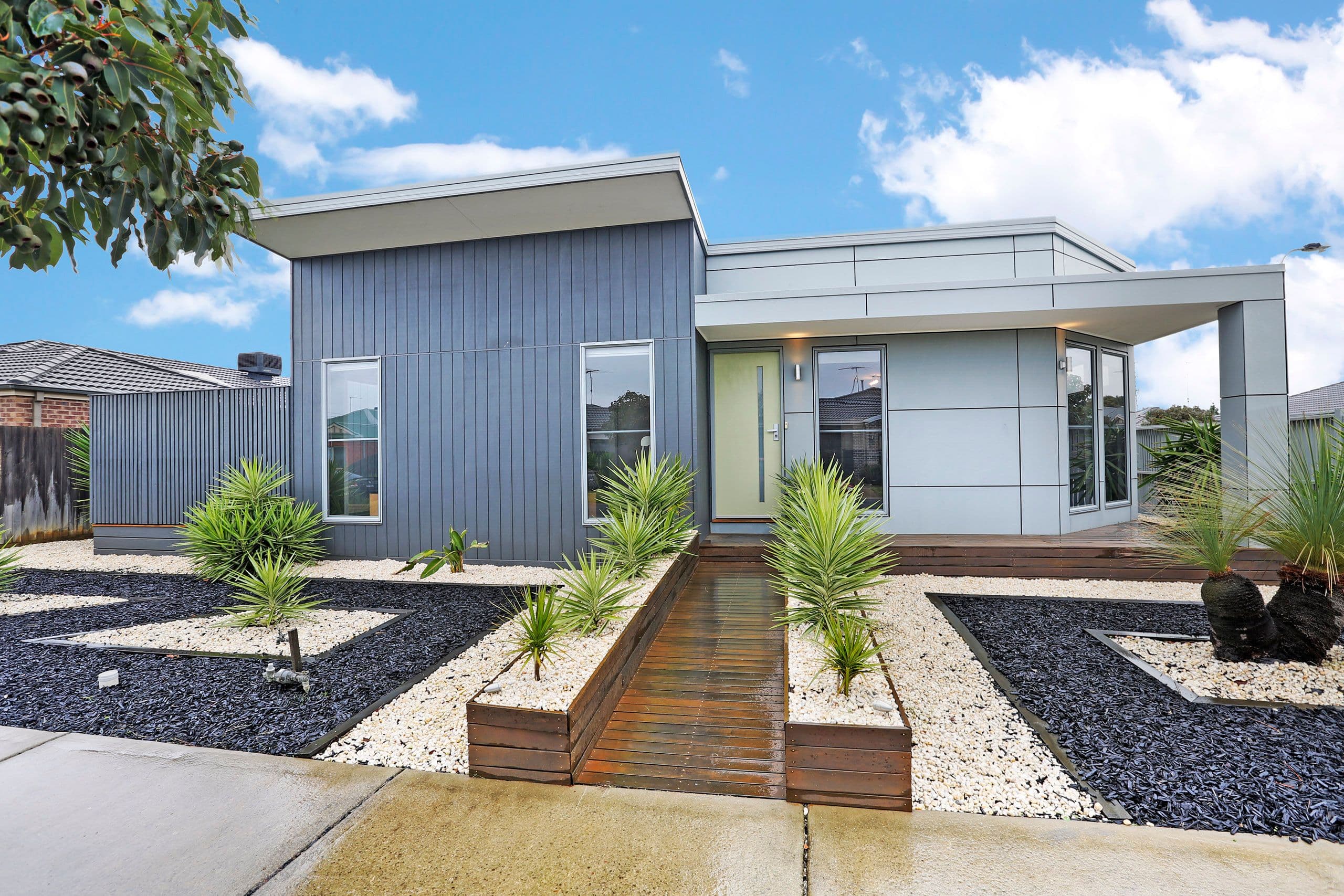27 Krisanway Drive, Marshall VIC 3216, Marshall - Image 1