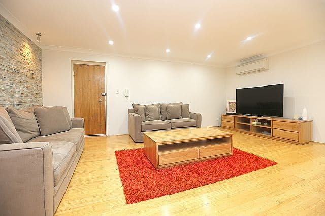 118 Meredith Street, Bankstown NSW 2200, Bankstown - Thumbnail 2