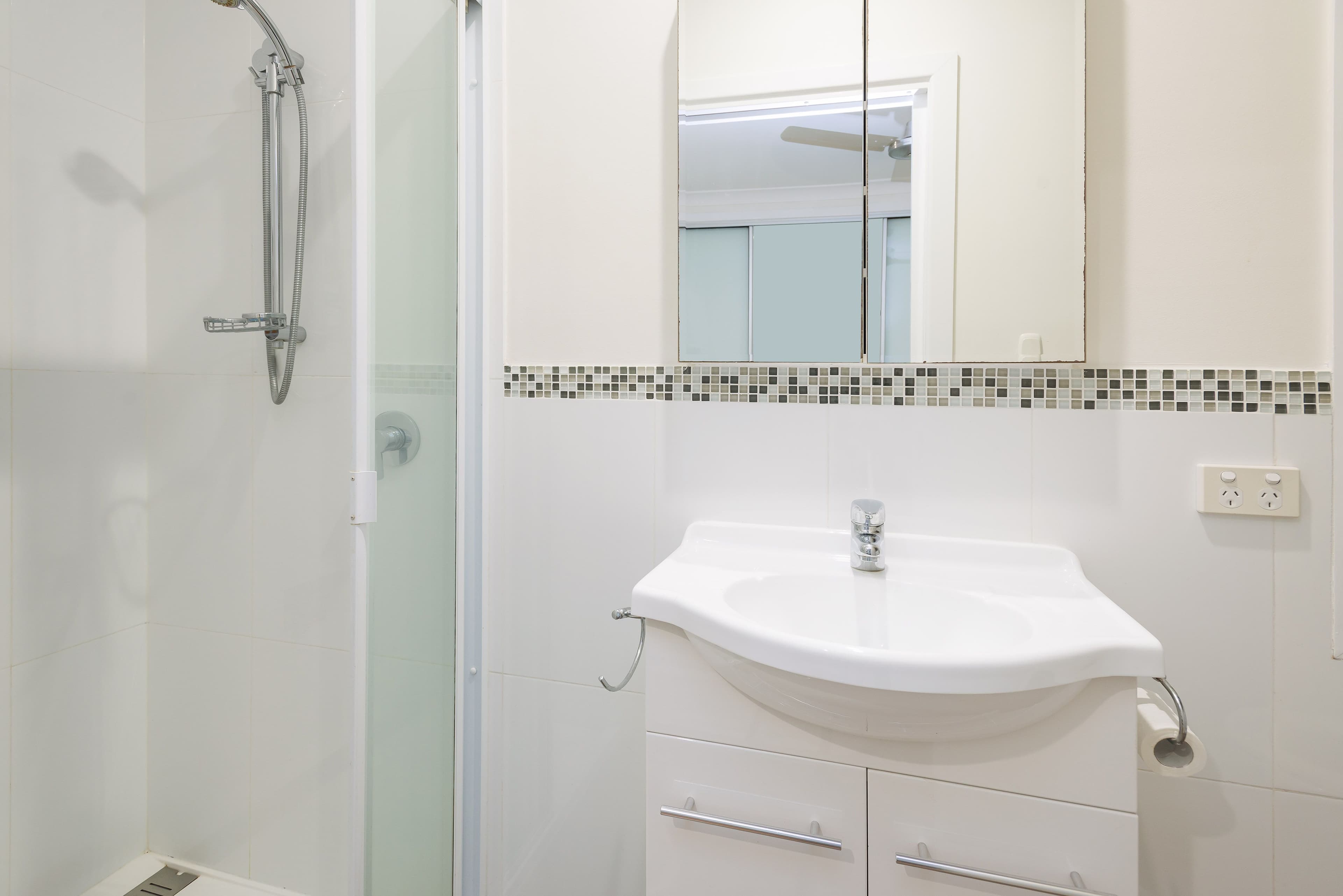 437 Nursery Road, Holland Park QLD 4121, Holland Park - Thumbnail 7