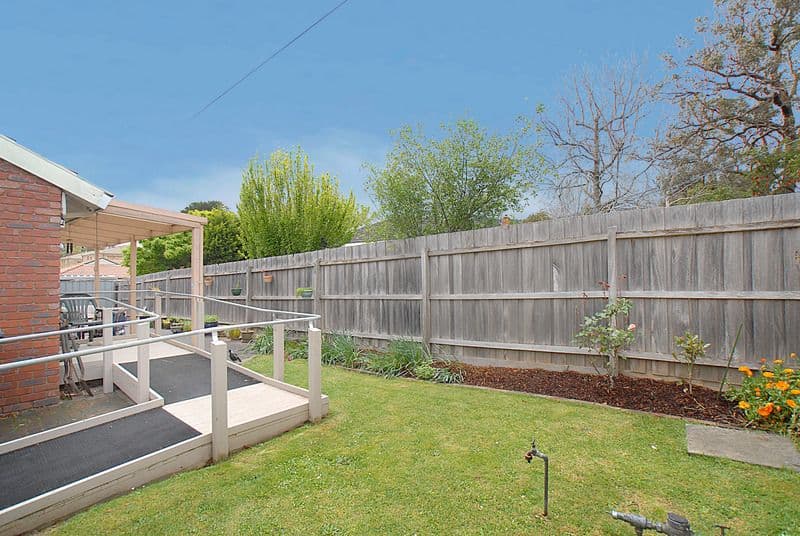 64  Francis Crescent, FERNTREE GULLY VIC 3156, Ferntree Gully - Thumbnail 6