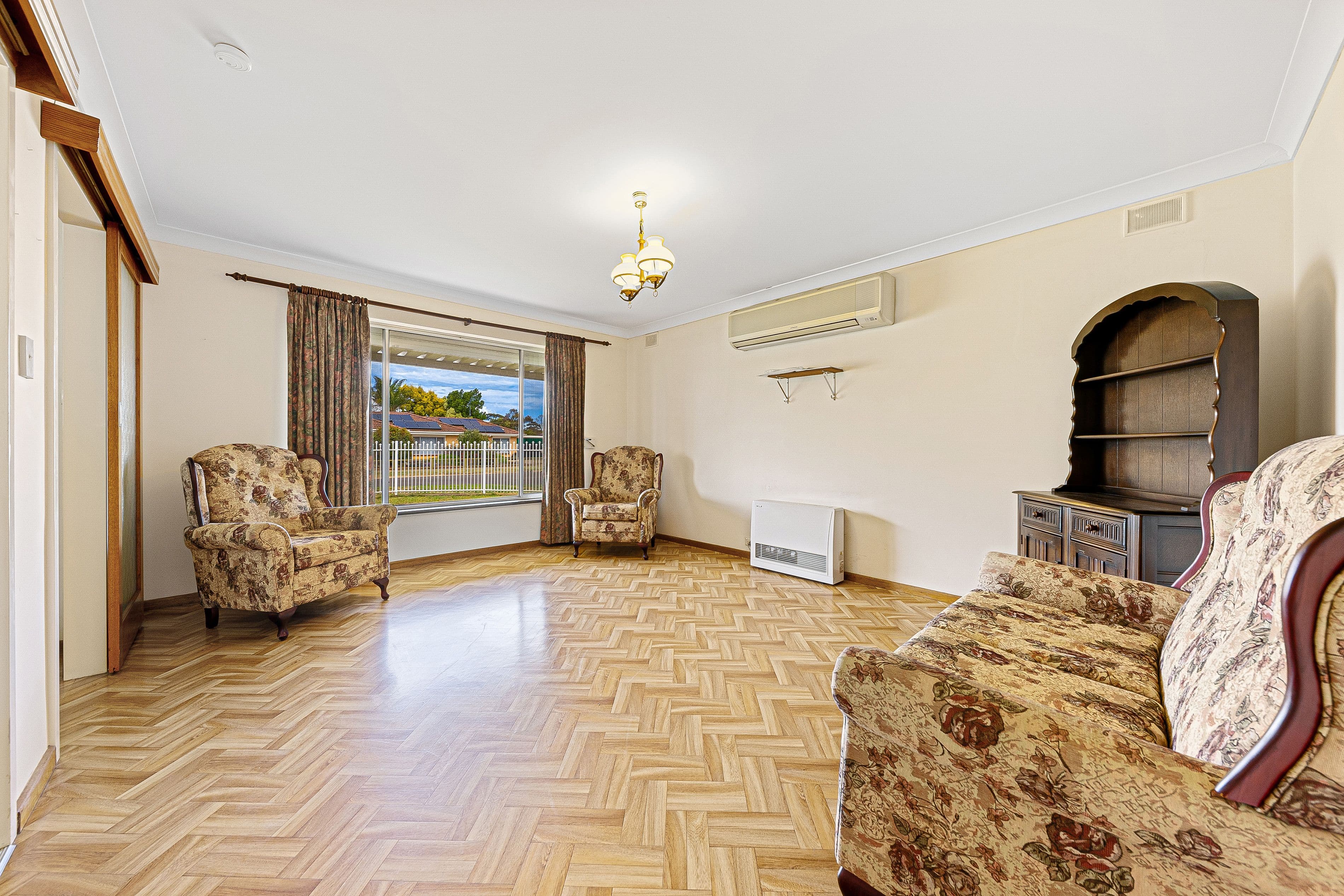 14 St Ives Drive, Parafield Gardens SA 5107, Parafield Gardens - Thumbnail 3