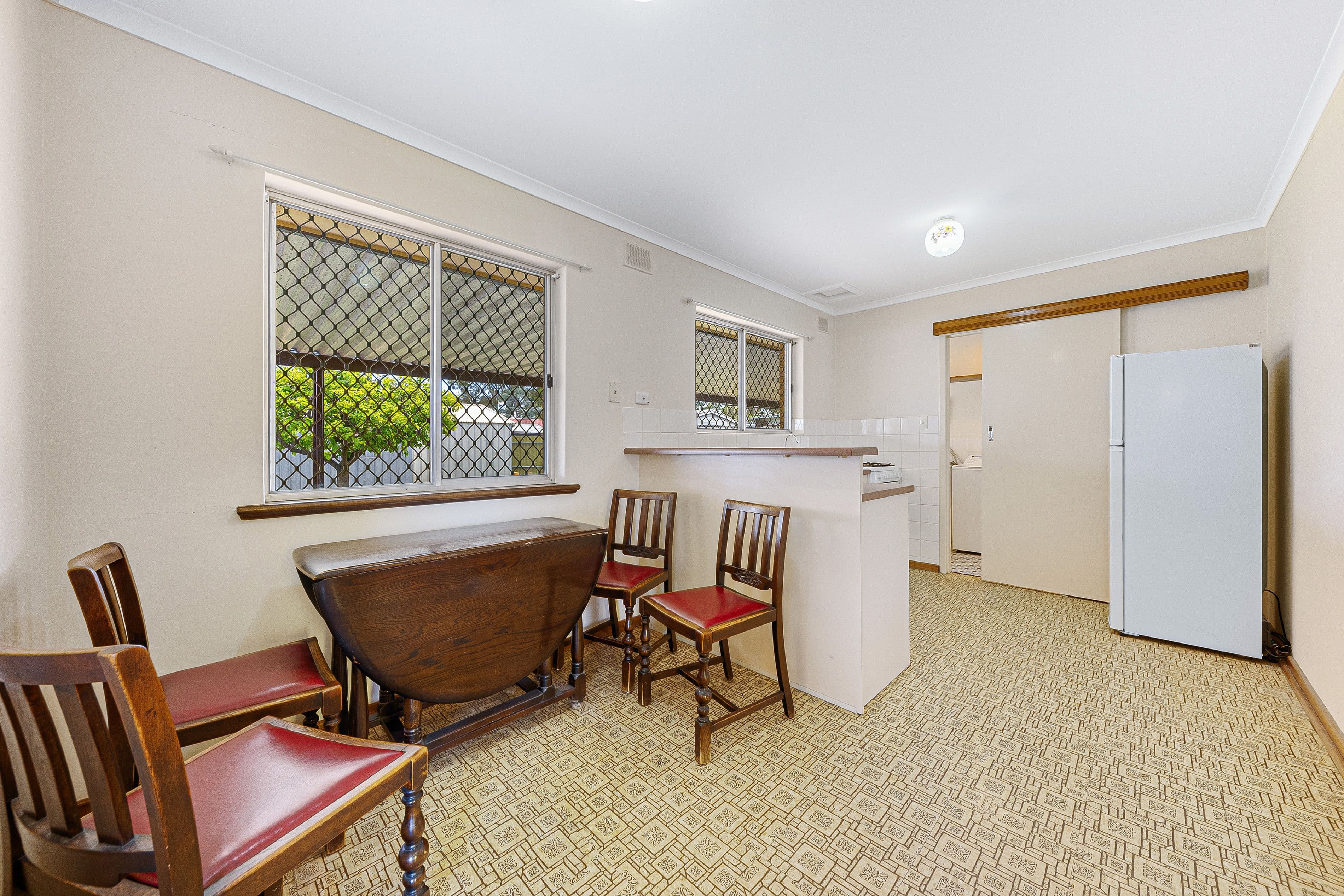 14 St Ives Drive, Parafield Gardens SA 5107, Parafield Gardens - Thumbnail 5