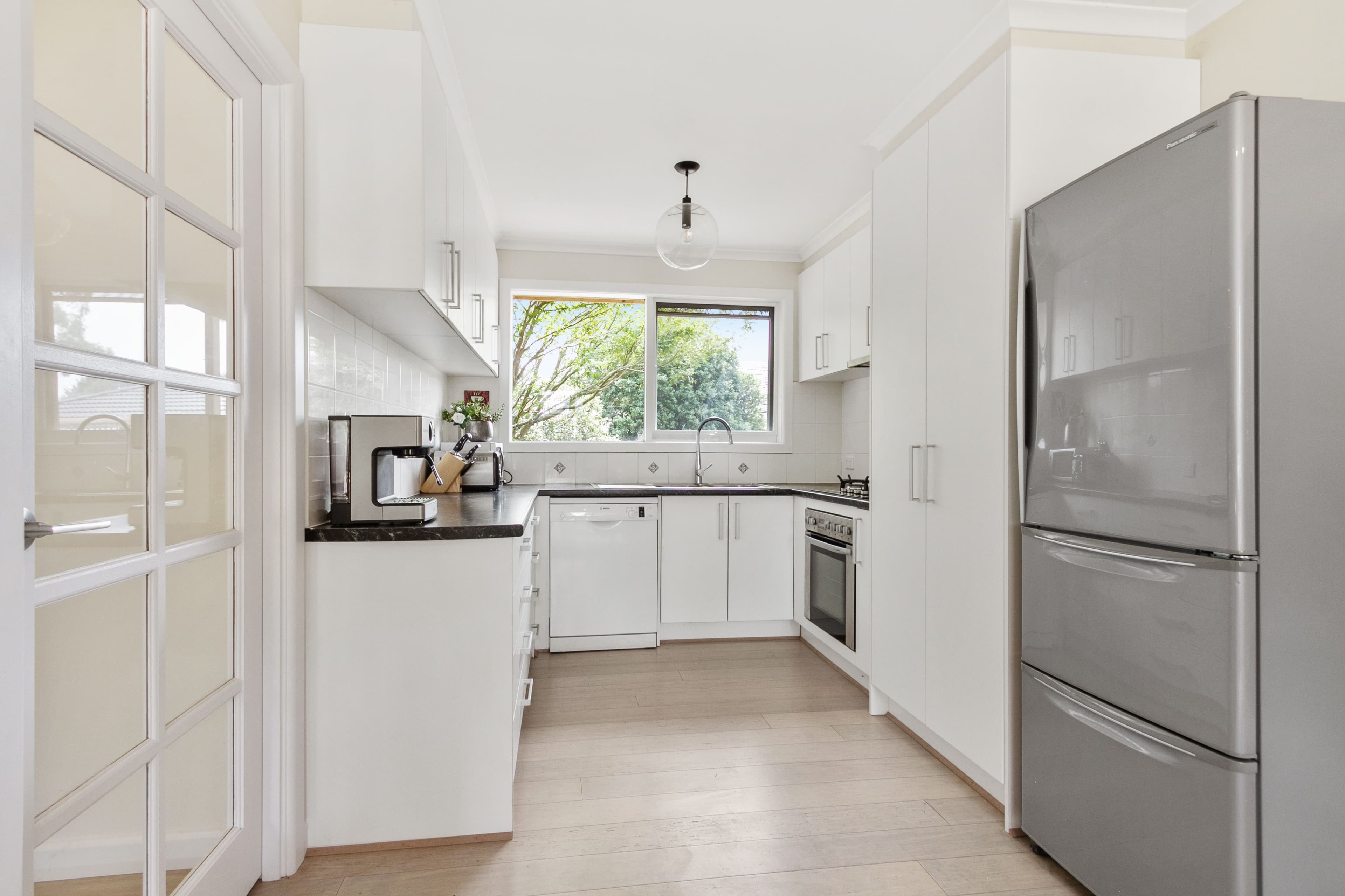5 Bonview Court, Knoxfield VIC 3180, Knoxfield - Thumbnail 4