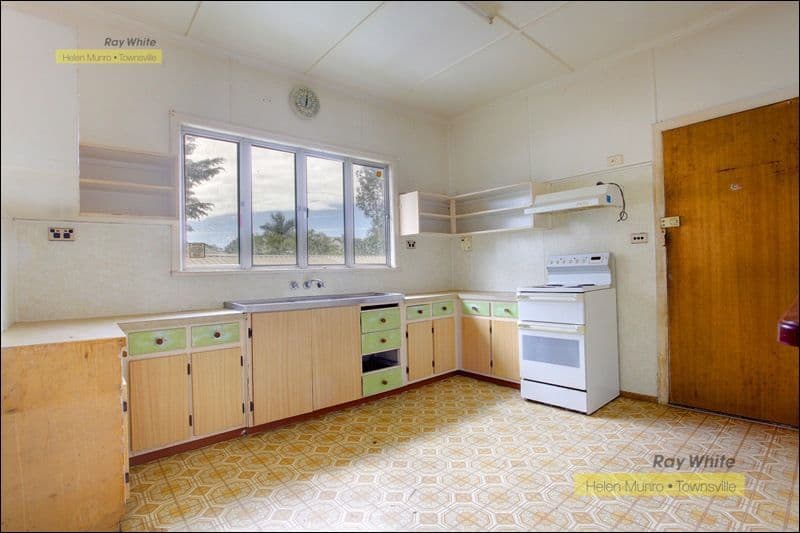 3 and 5 Whyte Street, HERMIT PARK QLD 4812, Hermit Park - Thumbnail 2