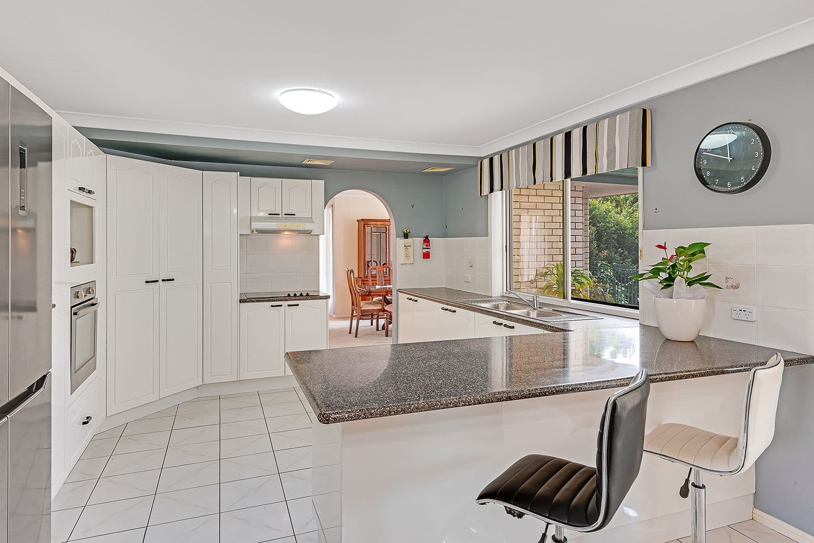 25 Mukurta Street, Chapel Hill QLD 4069, Chapel Hill - Thumbnail 4