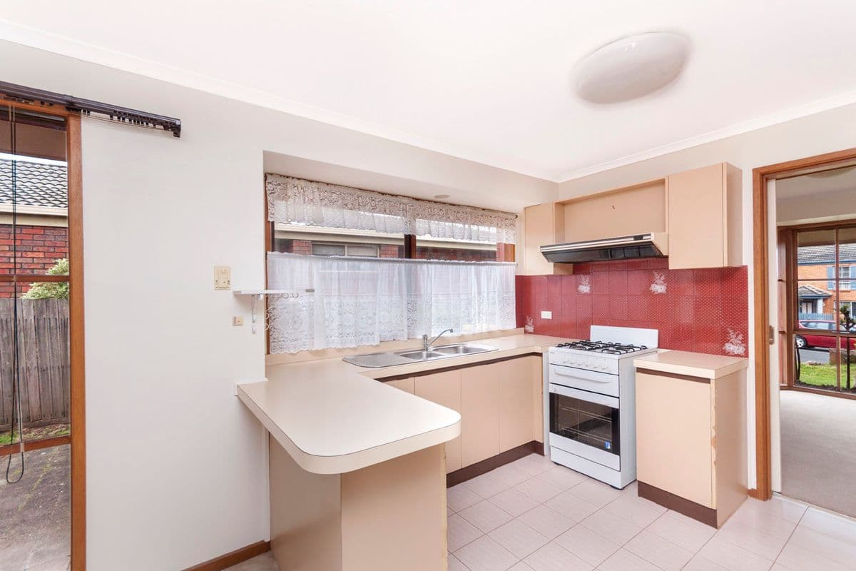 38 Whites Road, Warrnambool VIC 3280, Warrnambool - Thumbnail 3