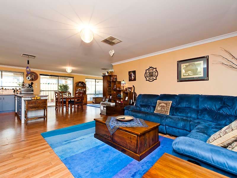 9 Murphy Crescent, BERTRAM WA 6167, Bertram - Thumbnail 2