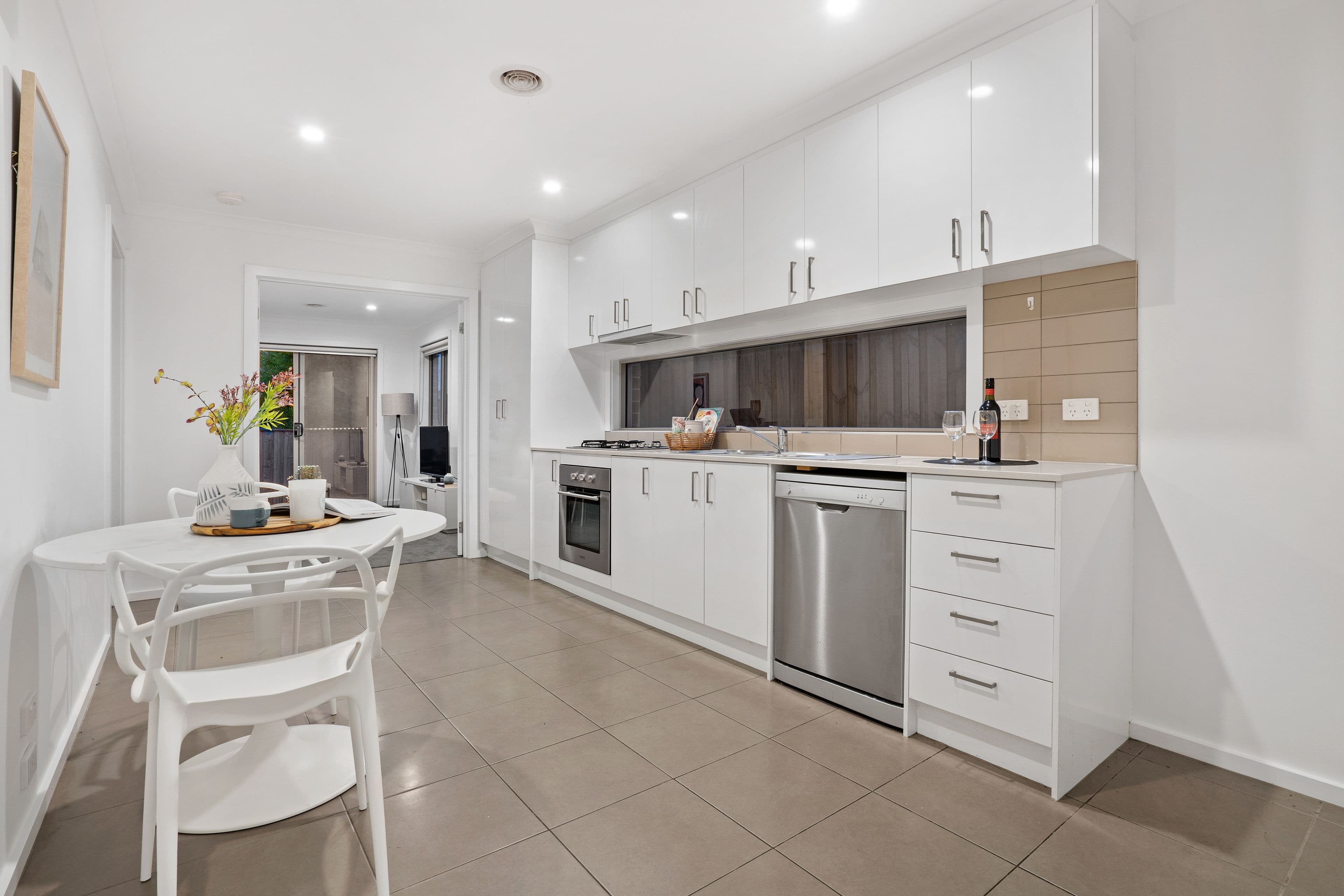116 Regent Street, Mernda VIC 3754, Mernda - Thumbnail 3