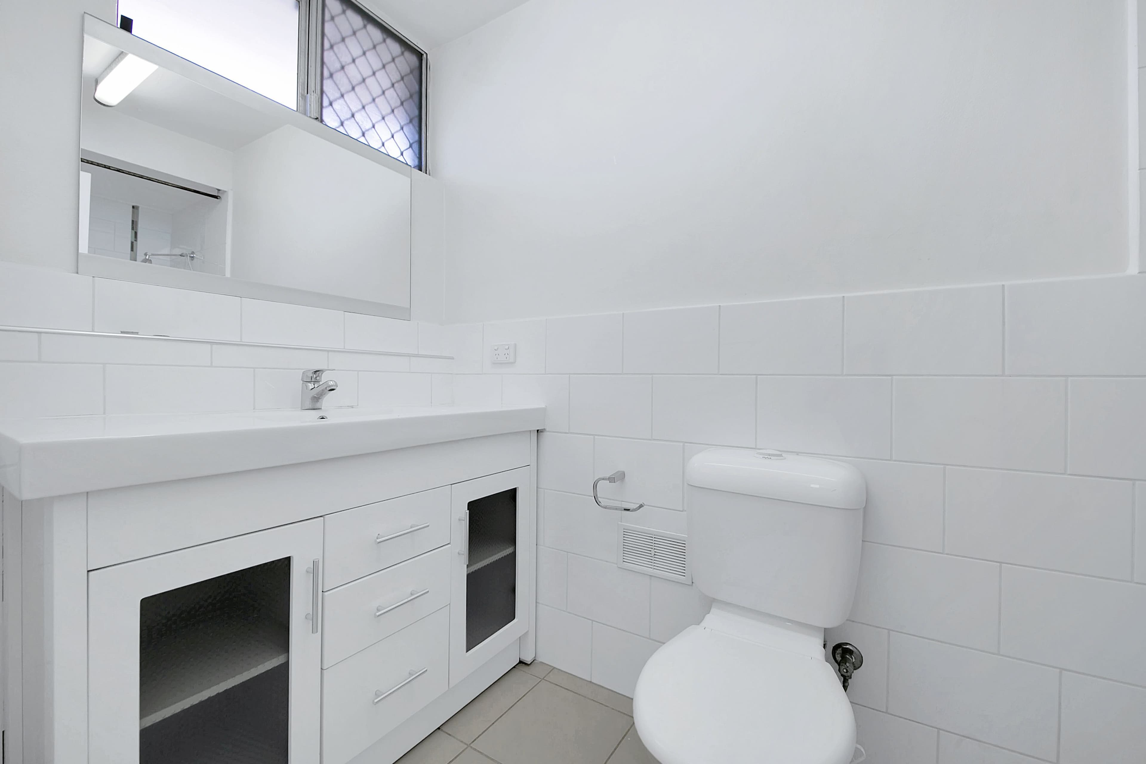 50 Hampstead Road, Highgate Hill QLD 4101, Highgate Hill - Thumbnail 4