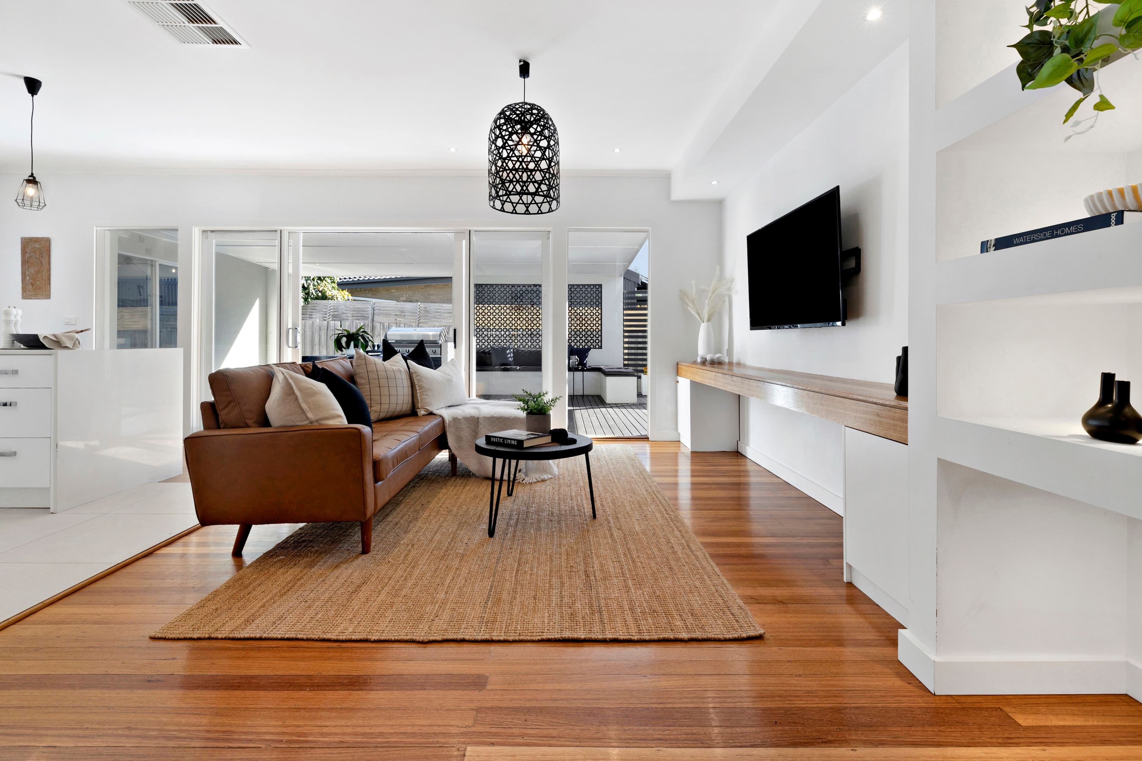 29 Pine Hill Drive, Frankston VIC 3199, Frankston - Thumbnail 2