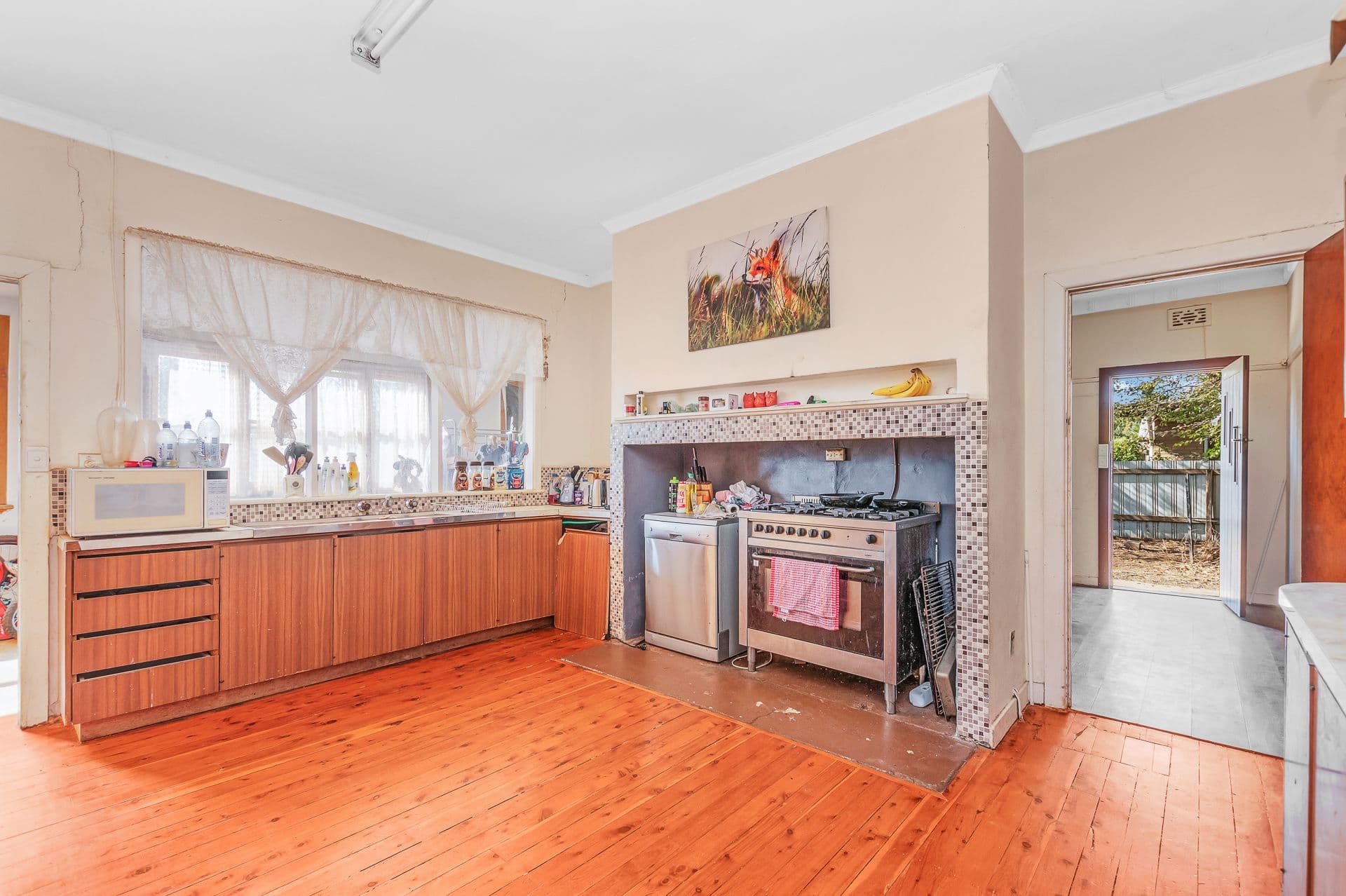 300 Ogilvie Avenue, Echuca VIC 3564, Echuca - Thumbnail 3