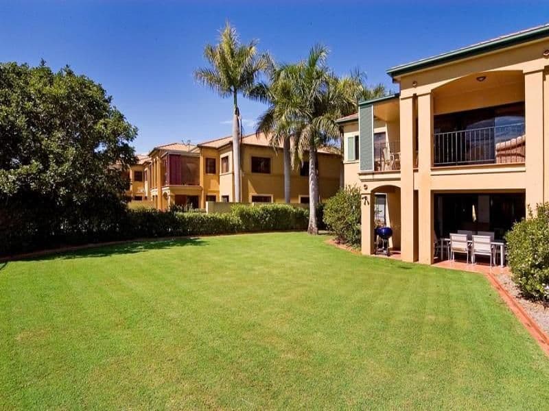3246 The Palladian Drive, HOPE ISLAND QLD 4212, Hope Island - Thumbnail 2