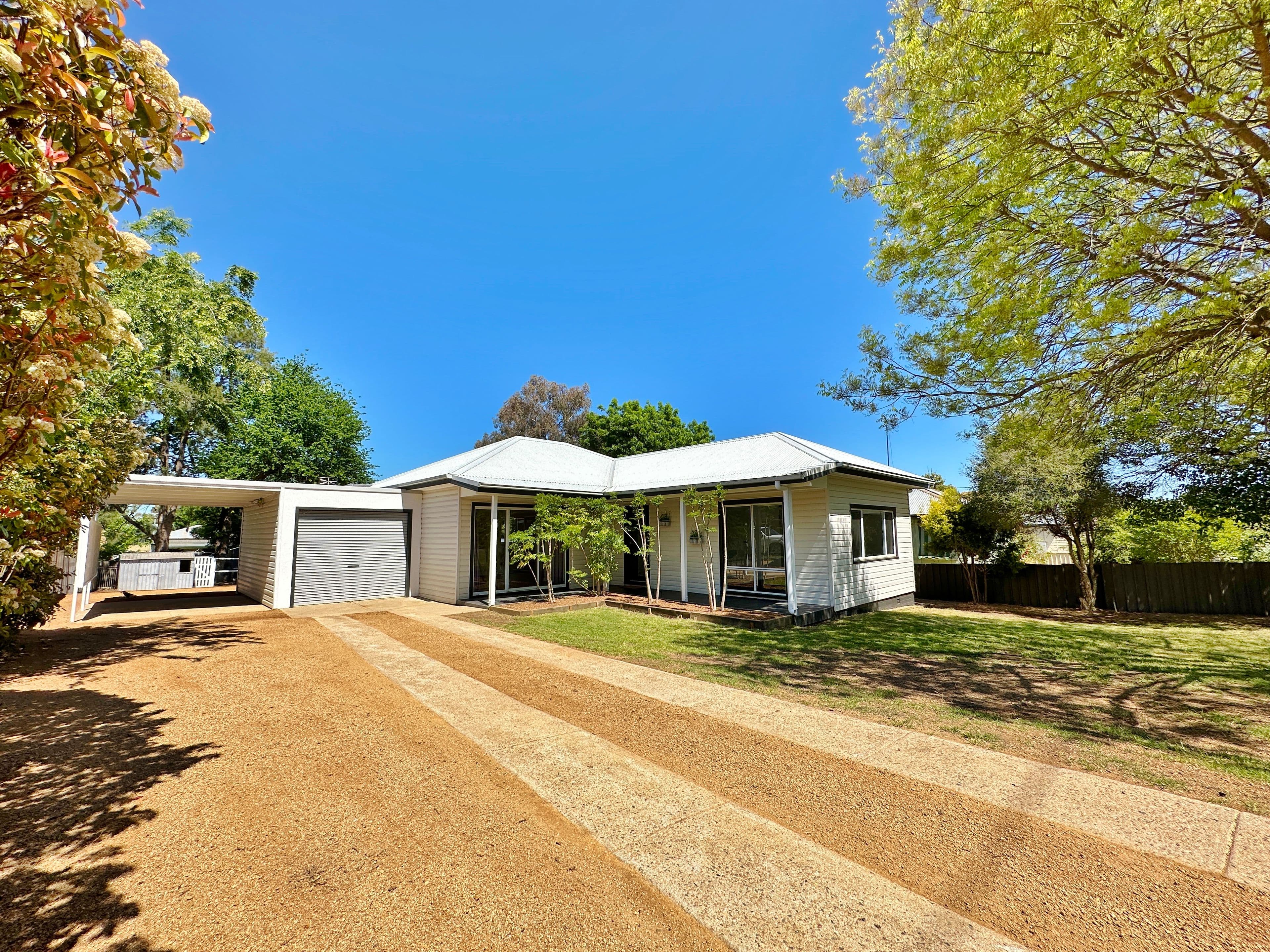 28 Brock Street, Young NSW 2594, Young - Image 1