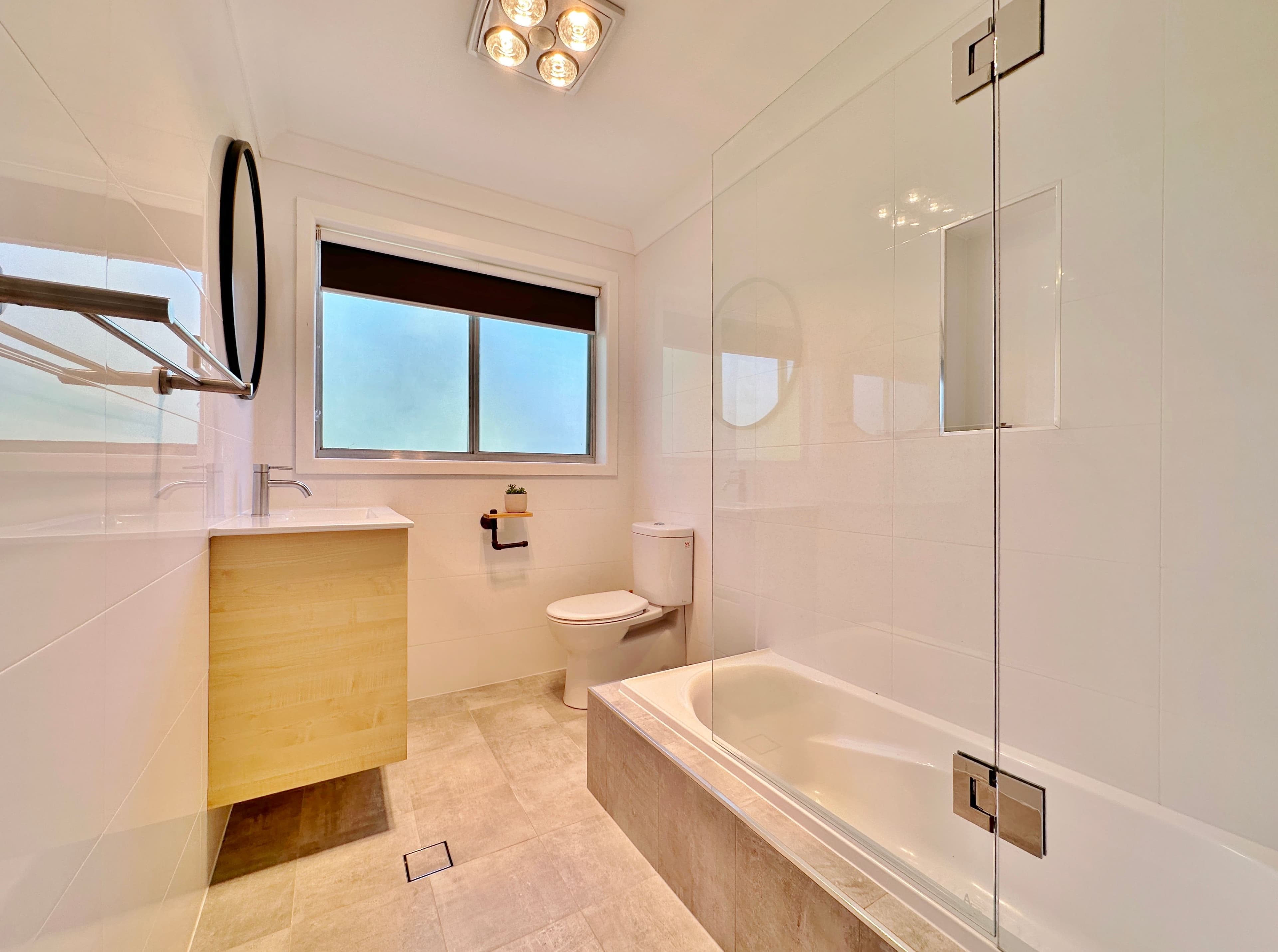 28 Brock Street, Young NSW 2594, Young - Thumbnail 4