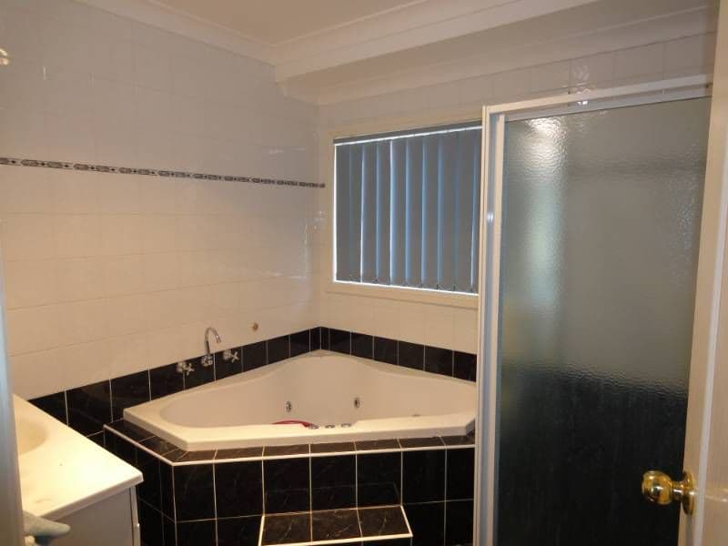 20 Nelson Drive, GRIFFITH NSW 2680, Griffith - Thumbnail 4