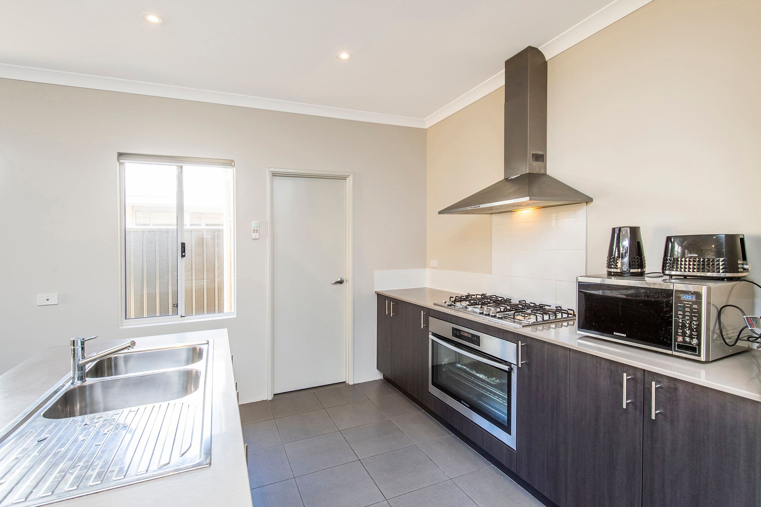 12 Lionel Parade, Baldivis WA 6171, Baldivis - Thumbnail 8