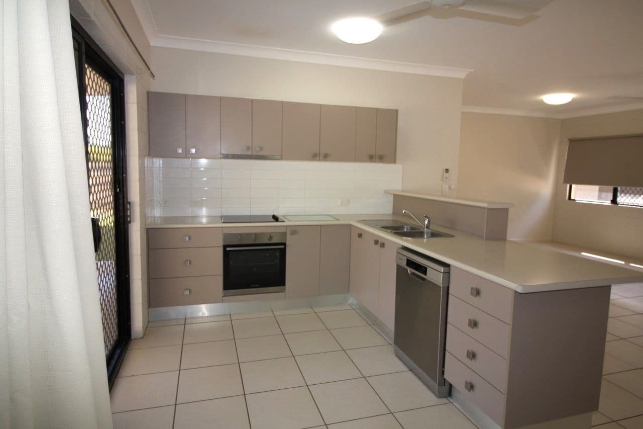 23 Hicks Street, Richmond Hill QLD 4820, Richmond Hill - Thumbnail 2