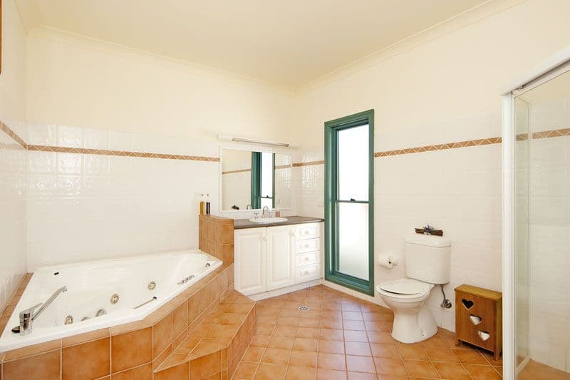 99 Wyong Road, BERKELEY VALE NSW 2261, Berkeley Vale - Thumbnail 8