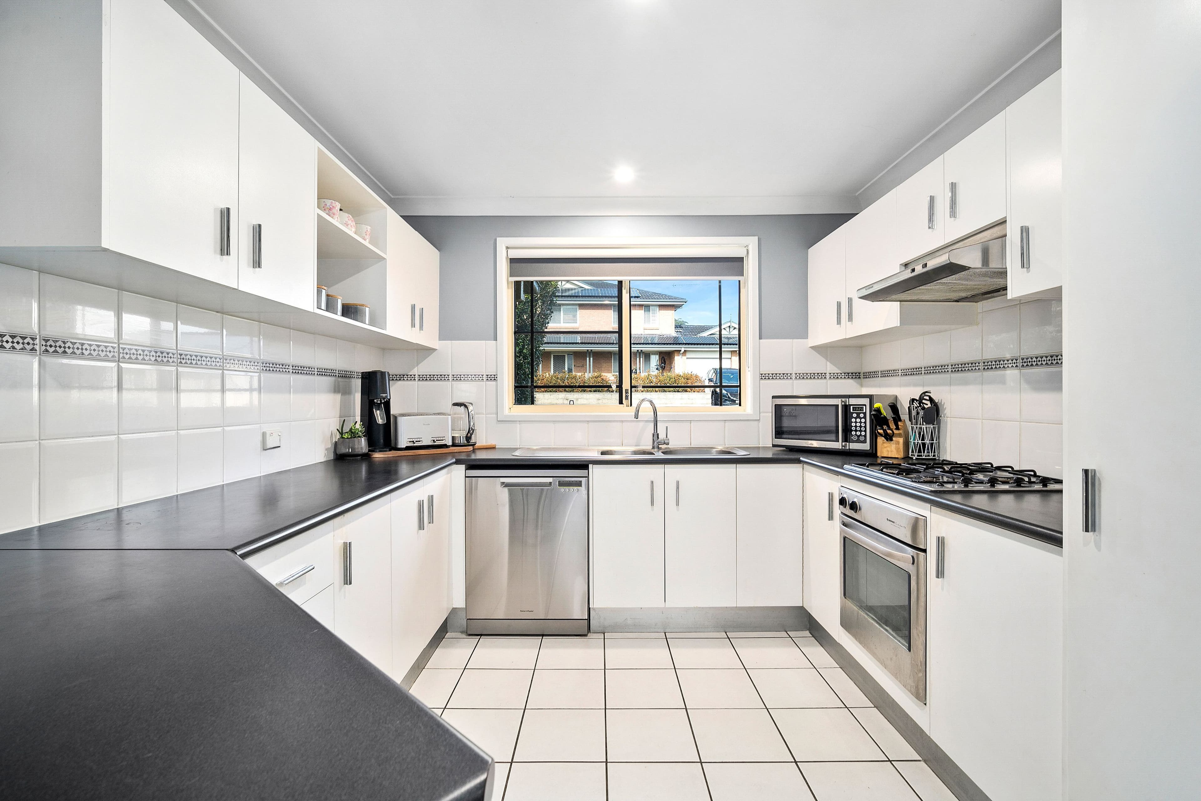 10 Mortlock Drive, Albion Park NSW 2527, Albion Park - Thumbnail 3