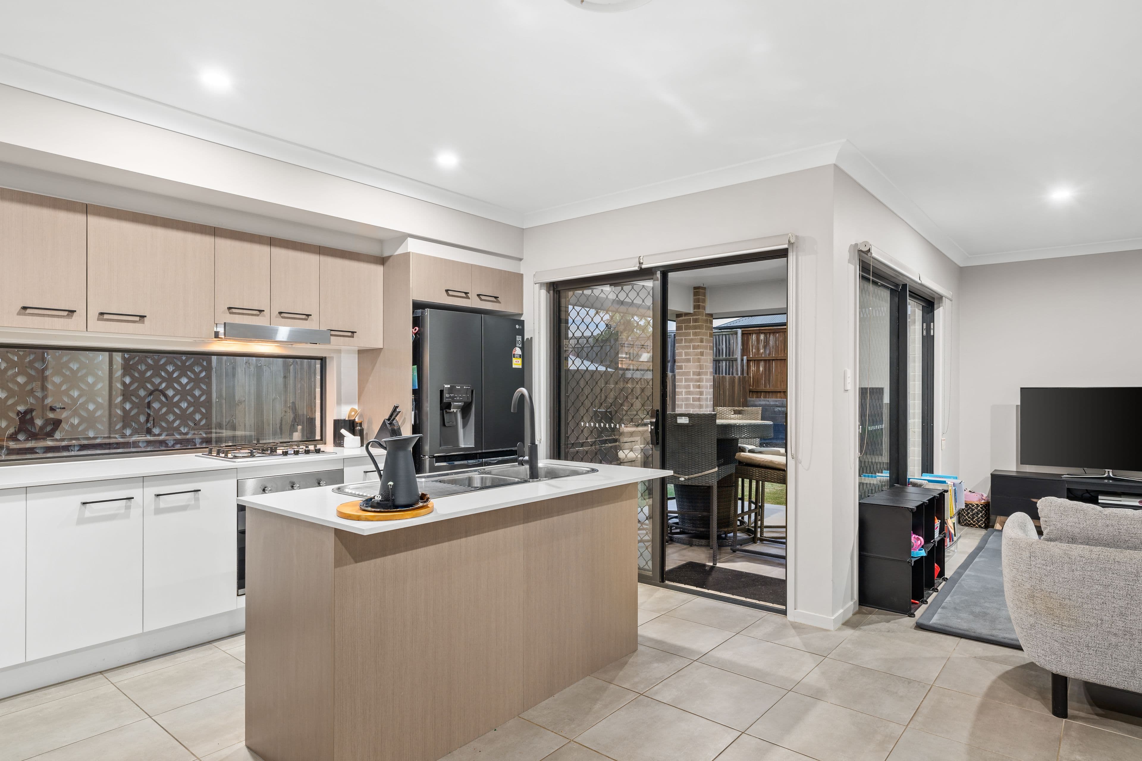 6 Scheyville Crescent, South Ripley QLD 4306, South Ripley - Thumbnail 4