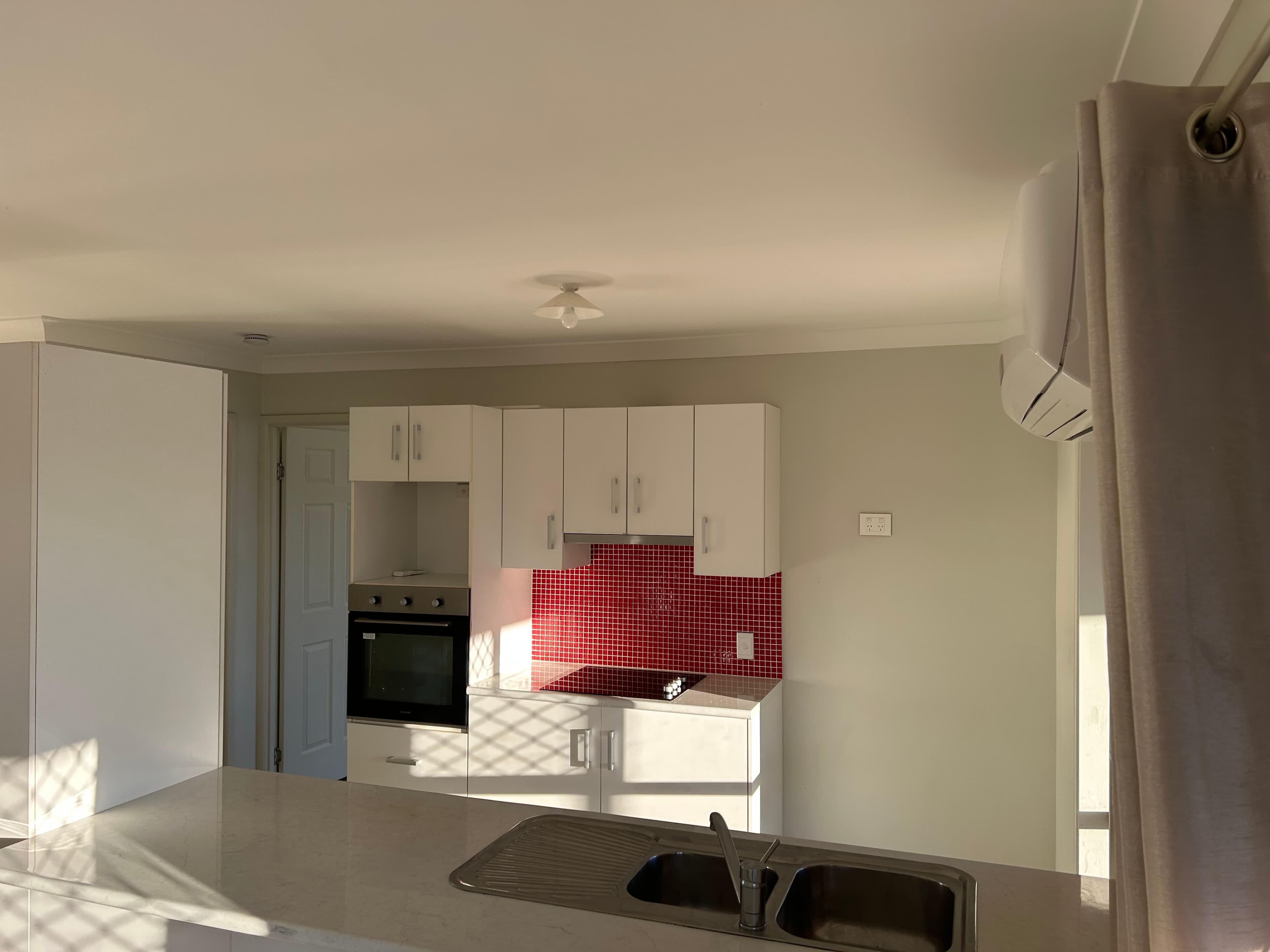 11 Berghofer Drive, Oakey QLD 4401, Oakey - Thumbnail 5