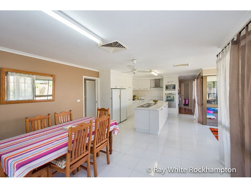 4 Danker Street, NORMAN GARDENS QLD 4701, Norman Gardens - Thumbnail 5