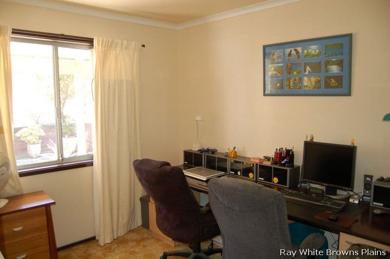 17 Conifer Street, HILLCREST QLD 4118, Hillcrest - Thumbnail 7