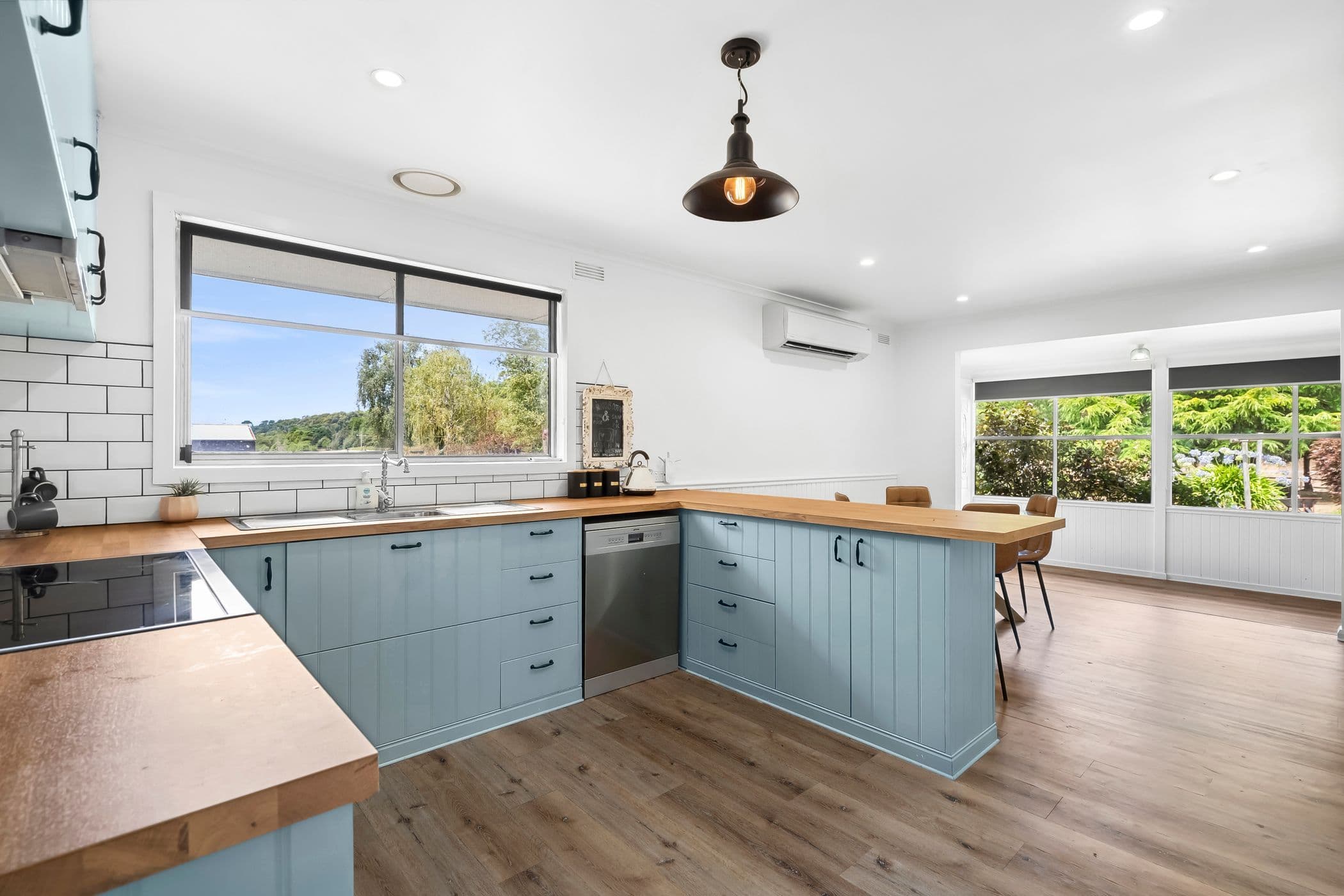585 Tomahawk Creek Road, Simpson VIC 3266, Simpson - Thumbnail 5